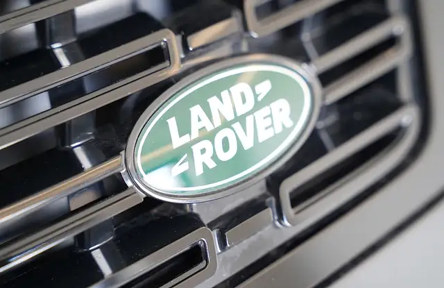 Land Rover Range Rover Sport RANGE ROVER SPORT DYNAMIC HSE P460e Ansicht 4