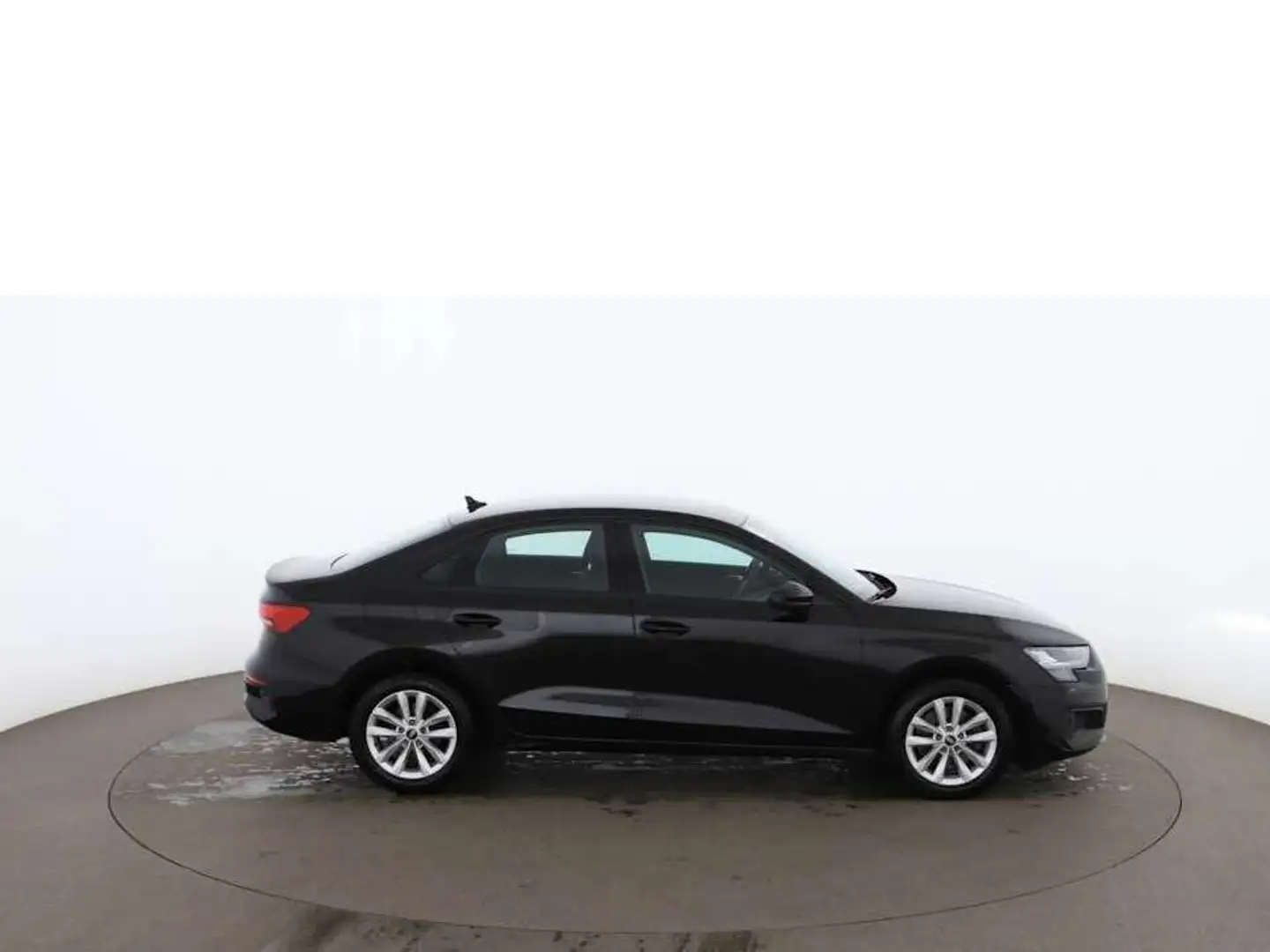 Audi A3 Limousine 30 TDI LED RADAR NAVI ASSIST PDC Schwarz - 2