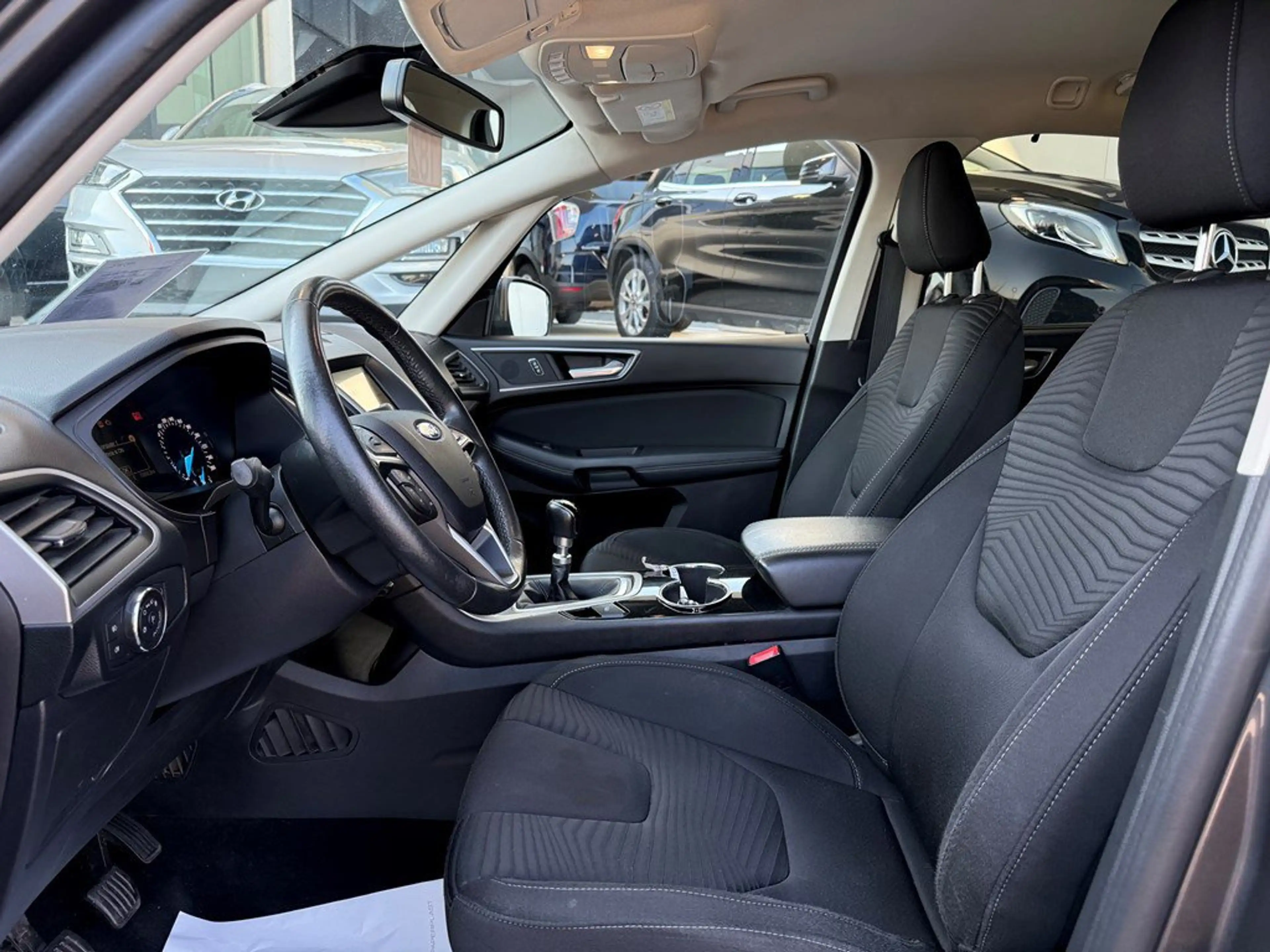 Ford S-Max Zeer mooie wagen * Trekhaak - Navi - Touchscreen * — photo 12
