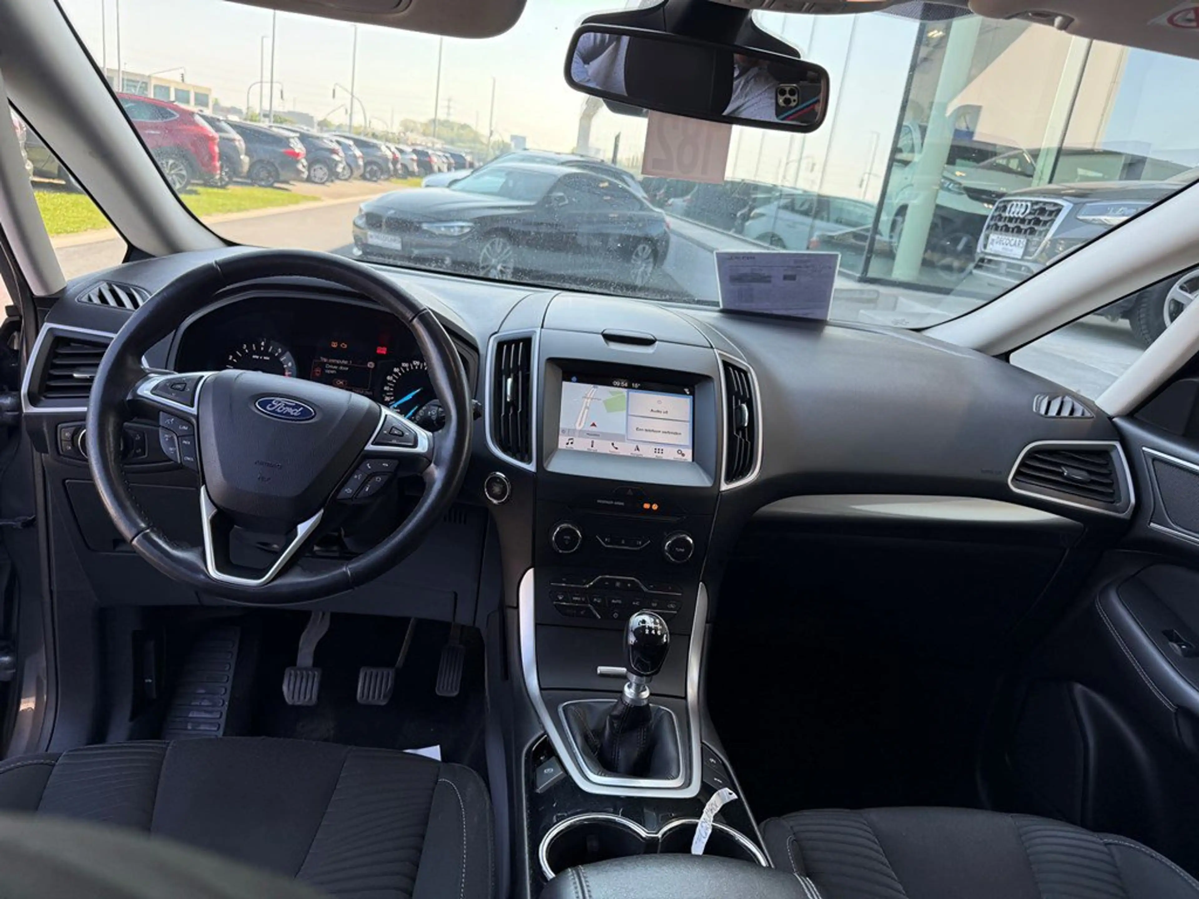 Ford S-Max Zeer mooie wagen * Trekhaak - Navi - Touchscreen * — photo 14