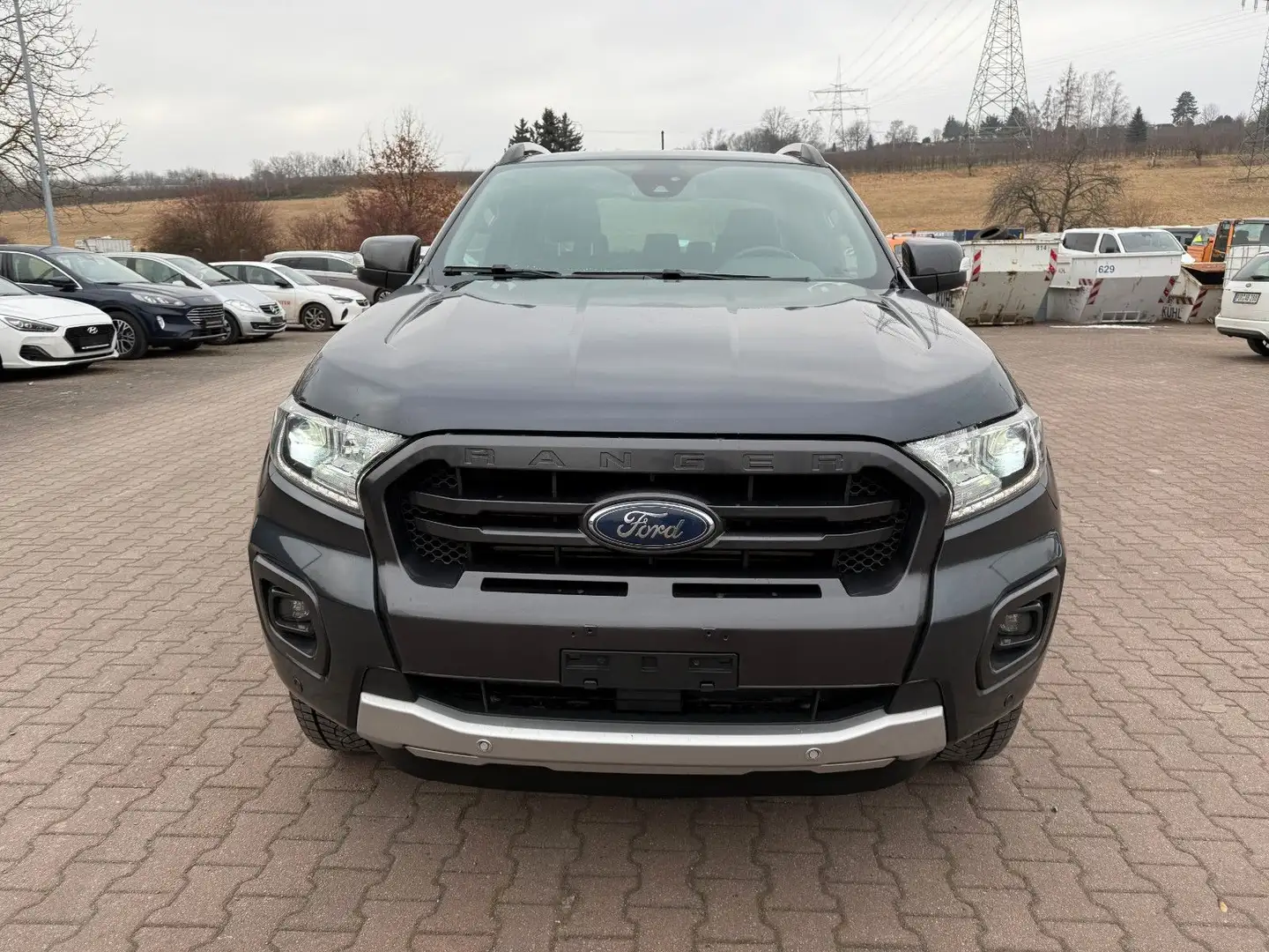 Ford Ranger Wildtrak 2.0 Doka 4x4 Unfallschaden Grau - 2