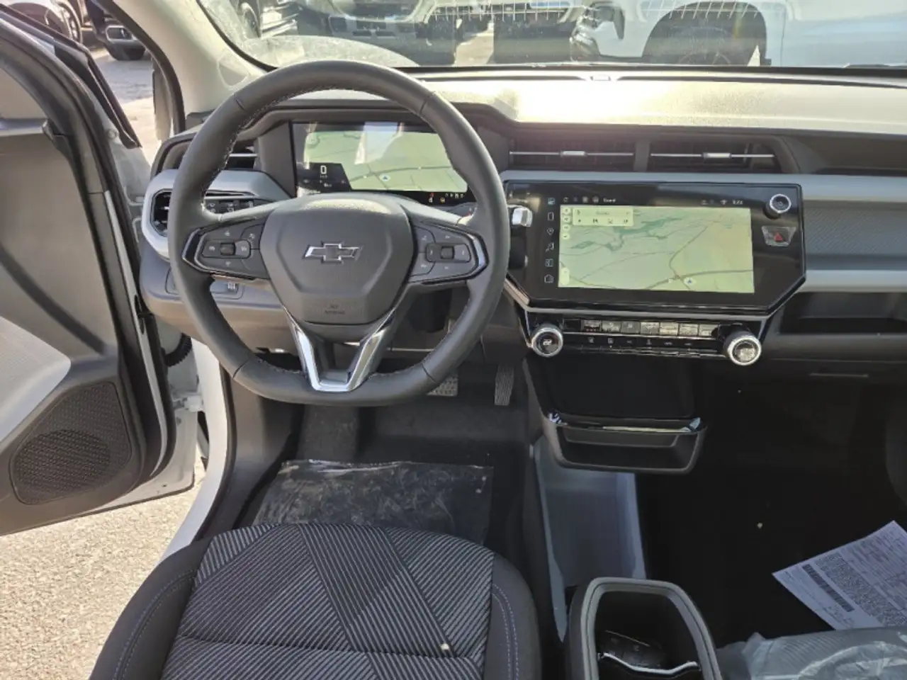 Chevrolet Bolt photo Chevrolet Bolt