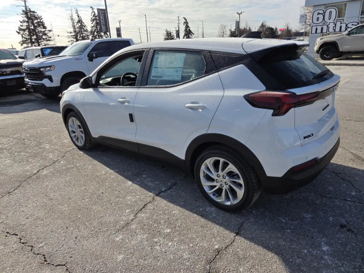 Chevrolet Bolt photo Chevrolet Bolt