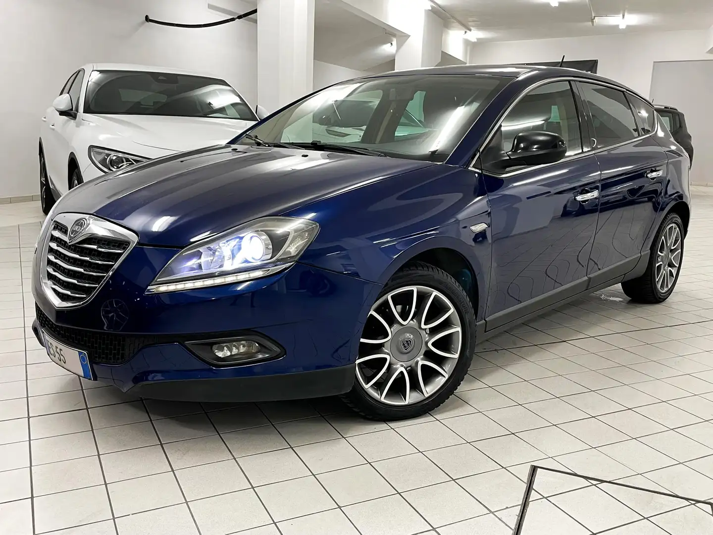 Lancia Delta 1.6 M-JET GOLD 105 CV DISTRIBUZIONE A KM 211000 Bleu - 1
