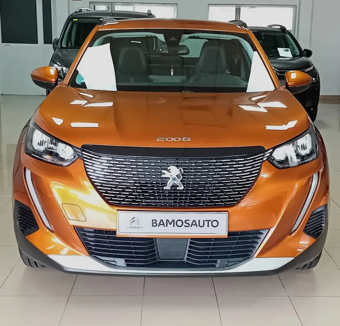 Peugeot 2008 1.5BlueHDi S&S Allure Pack 110 Arancione - 2