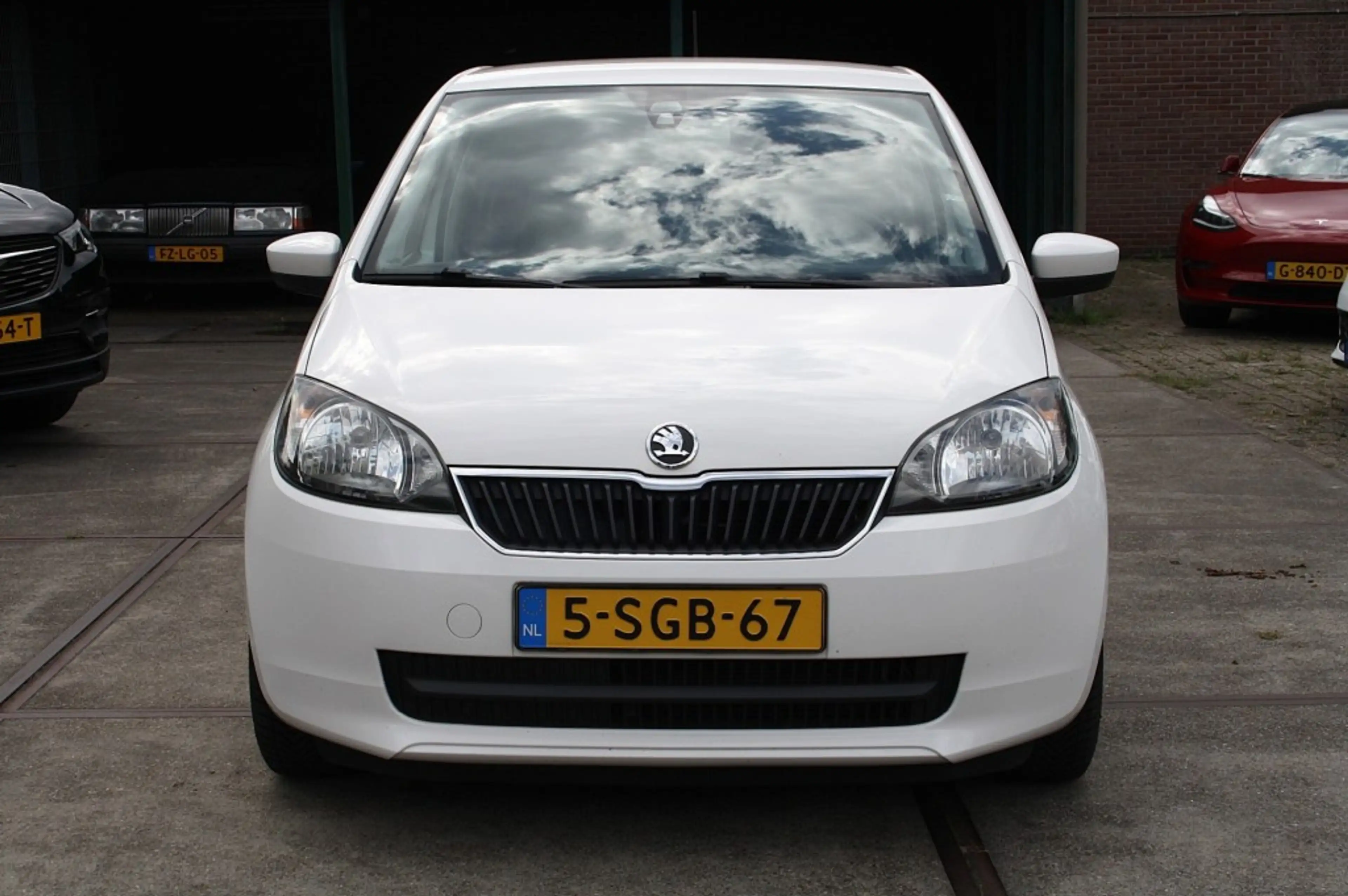 Skoda Citigo 1.0 Greentech Sprint / NAP / Cruise / Airco / 5 Dr — photo 2