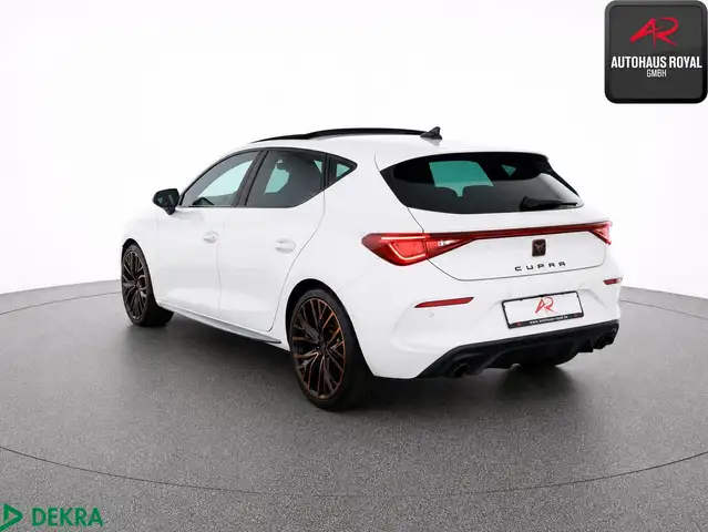 Cupra Leon view 2