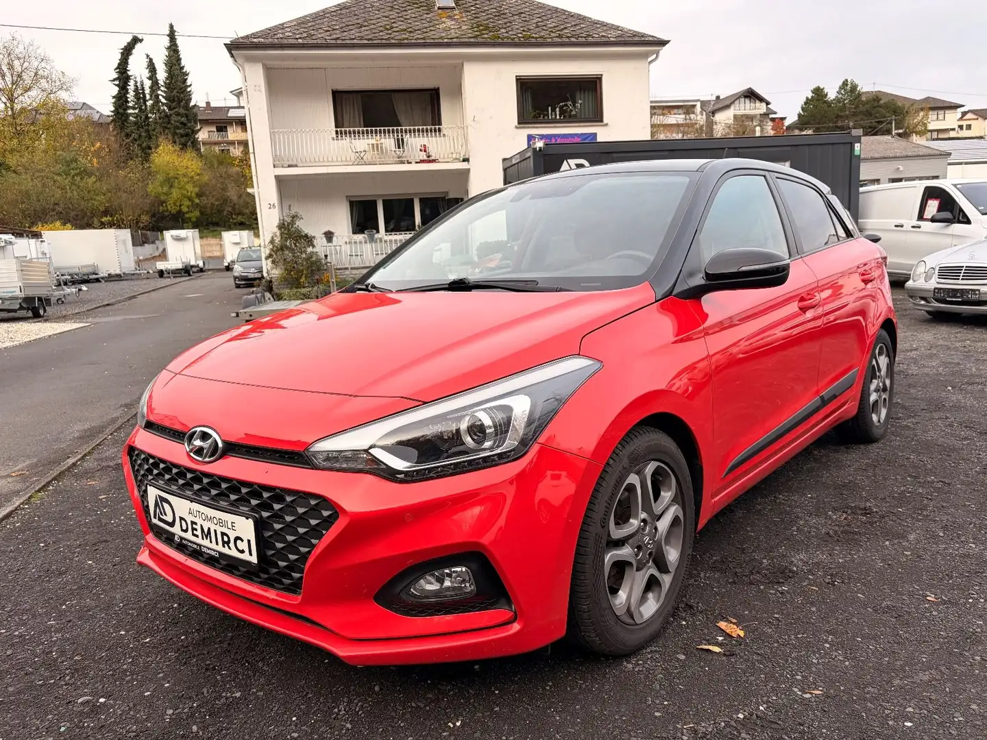 Hyundai i20 Style*Kamera+LED+Klimaautomatik* Rot - 1