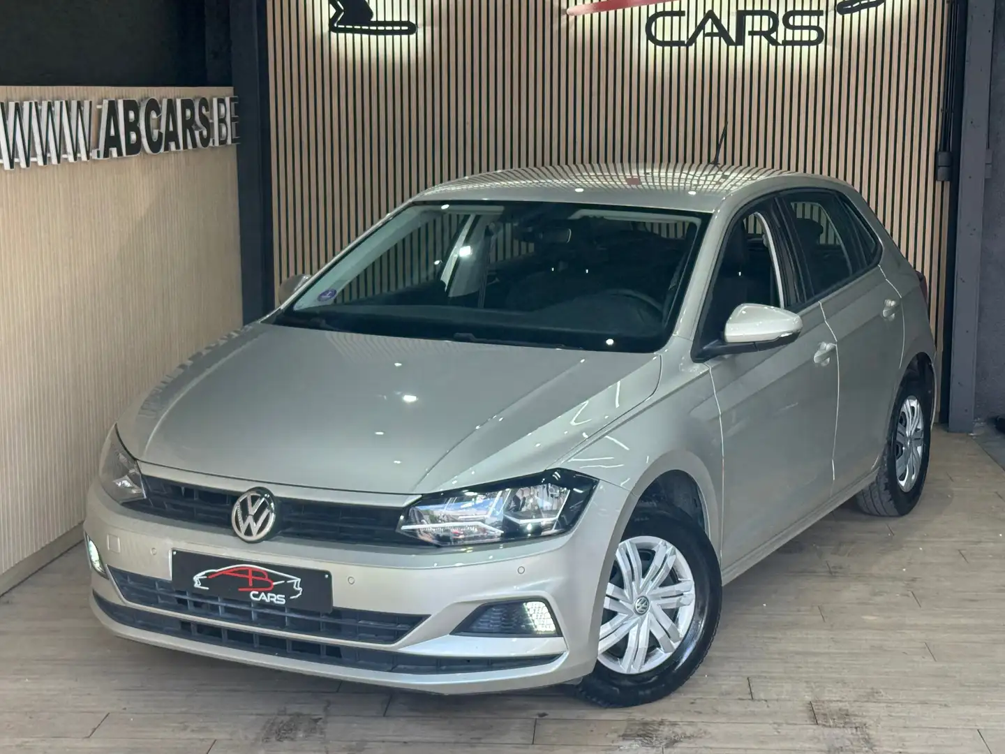 Volkswagen Polo 1.0i * GARANTIE 12 MOIS * 07-2018 * Grijs - 2