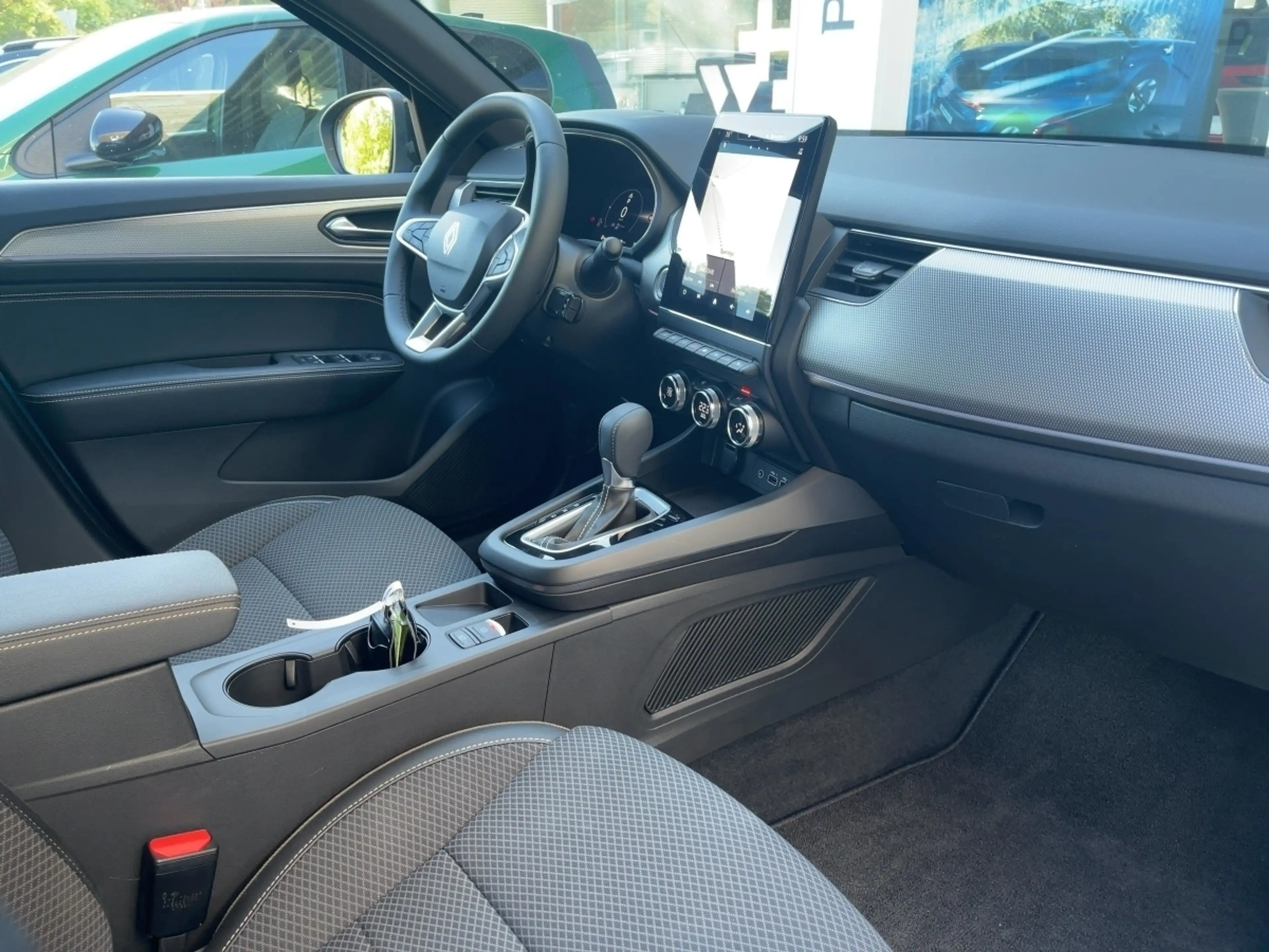Renault Arkana Techno 1.3 TCe 140 Mild-Hybrid — photo 11