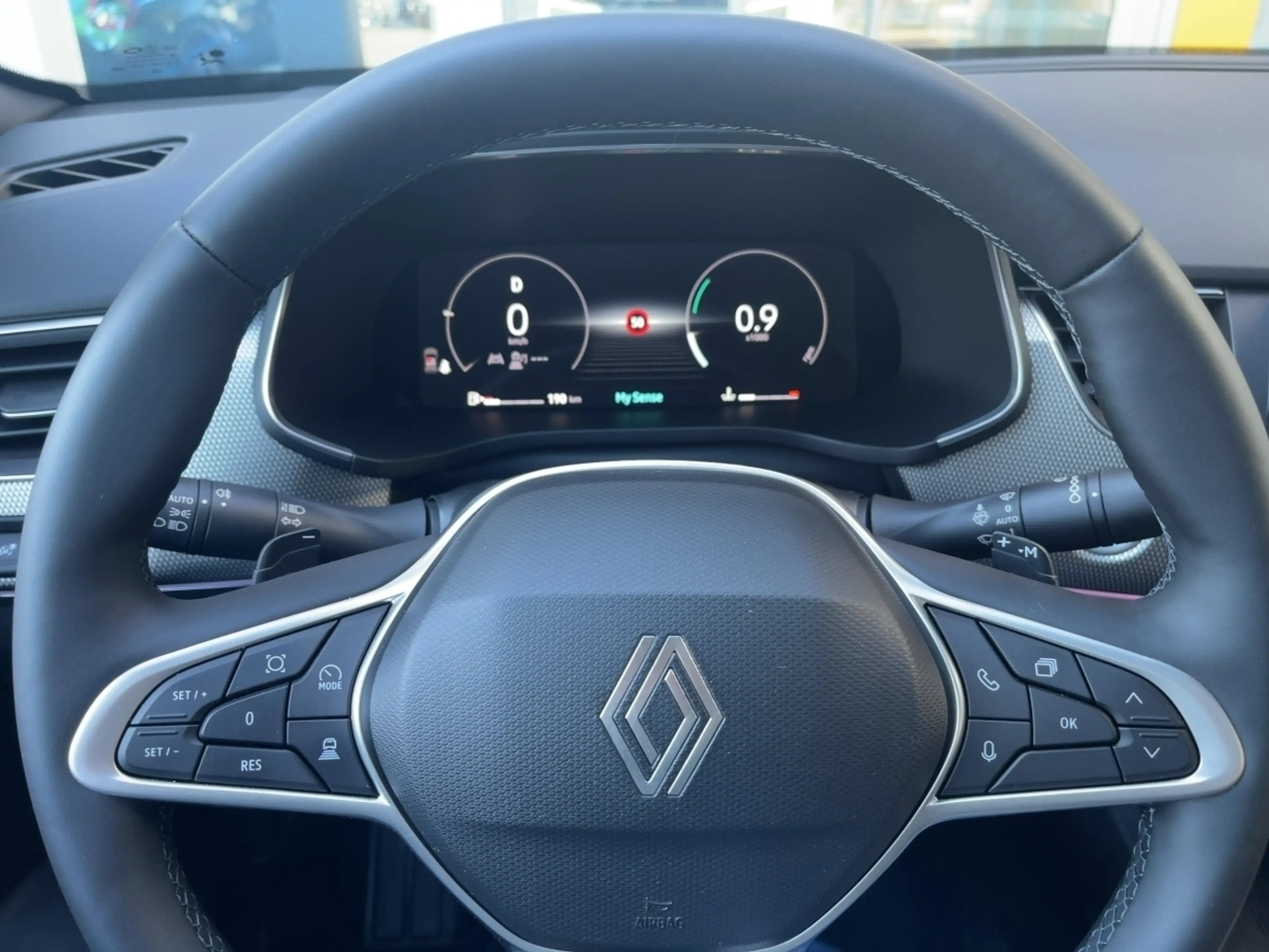 Renault Arkana Techno 1.3 TCe 140 Mild-Hybrid — photo 9