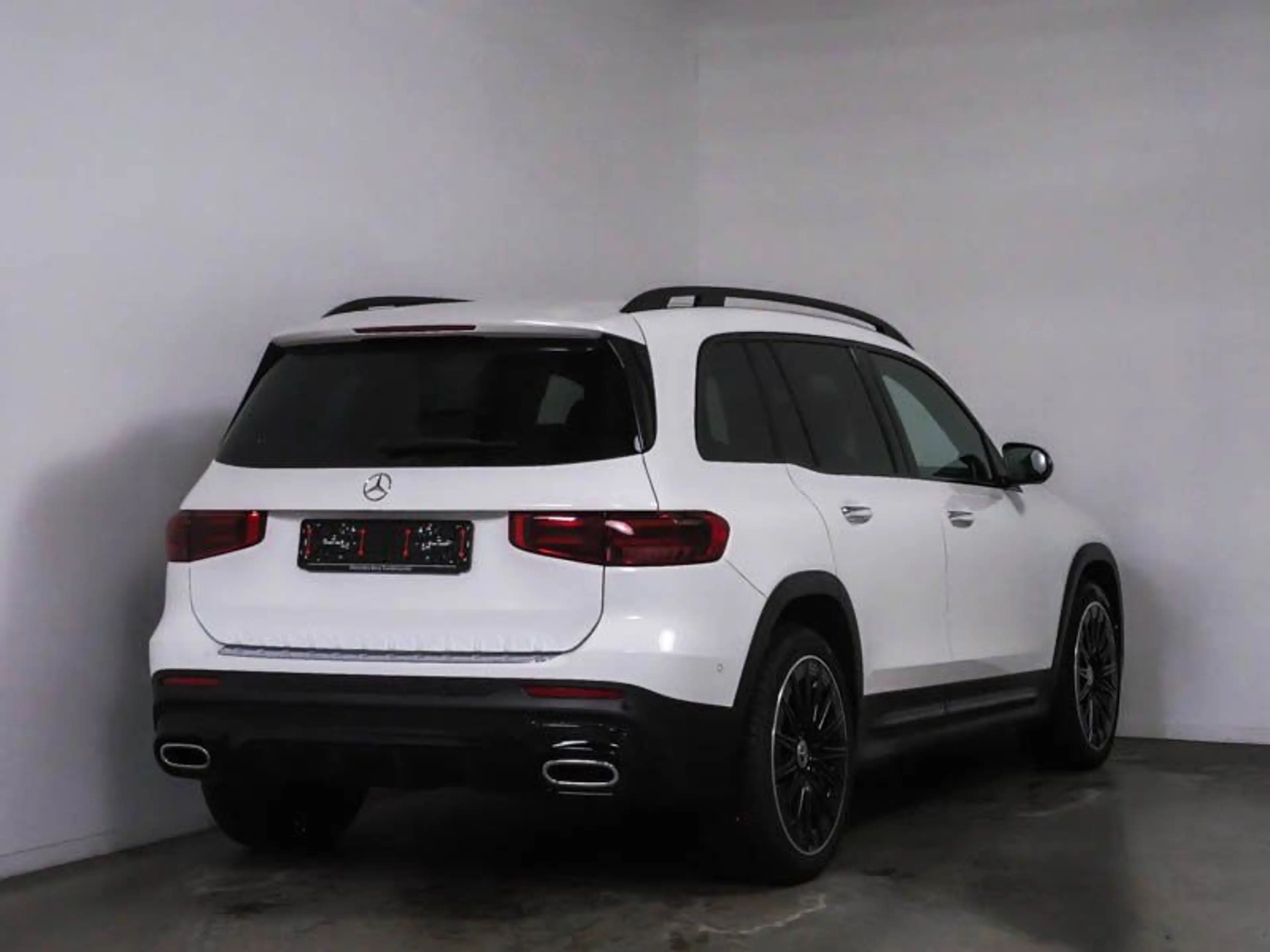 Mercedes-Benz GLB 250 4M AMG Plus*Pano*HUD*360°*Multibeam*Memo — photo 3