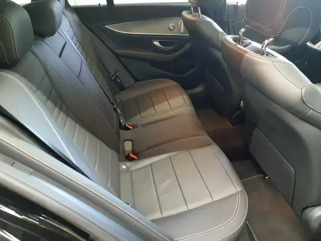 Mercedes-Benz E-Class view 2