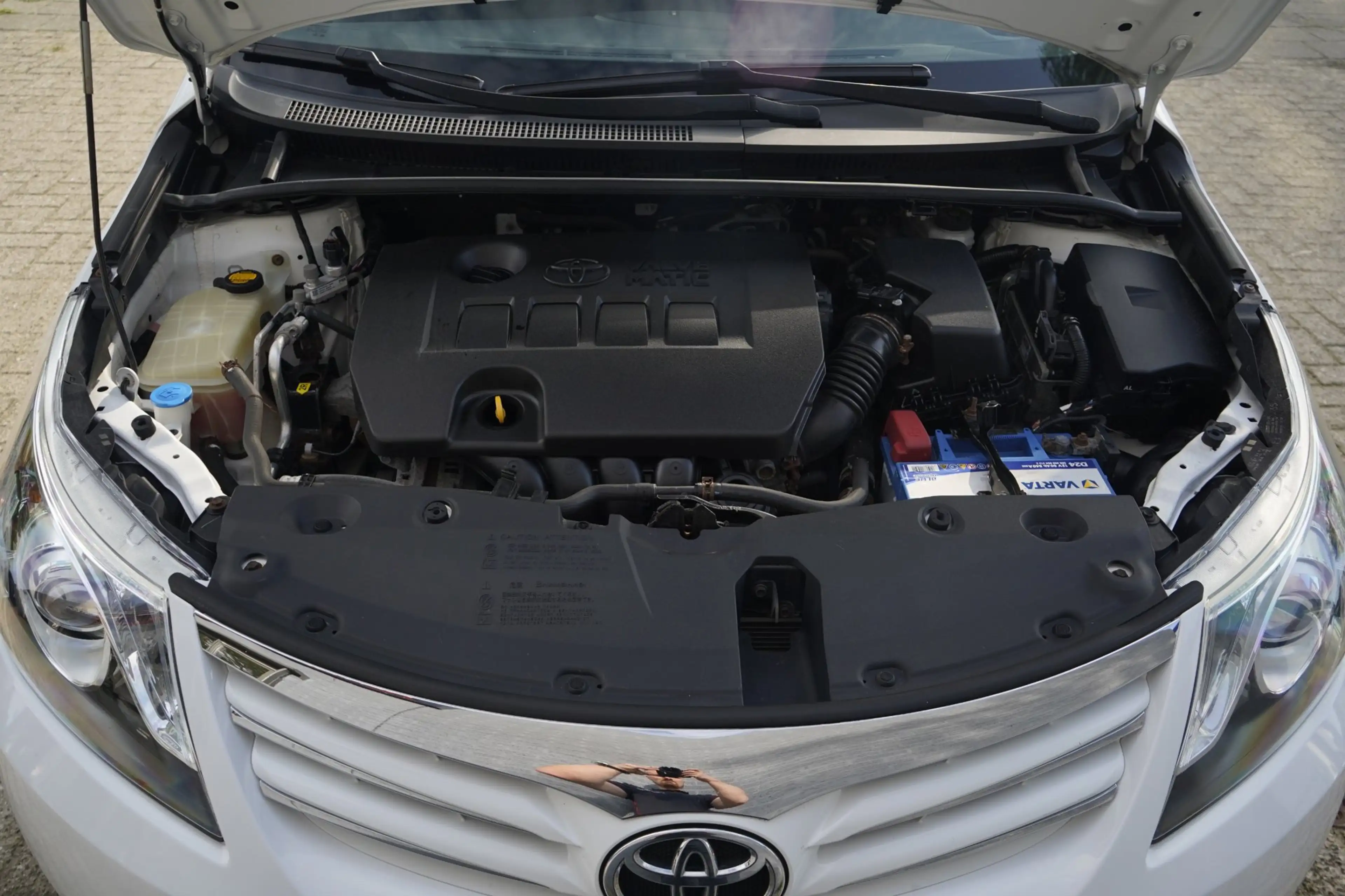 Toyota Avensis Wagon 1.8 VVTi Dynamic, Dealer onderhouden! — photo 23