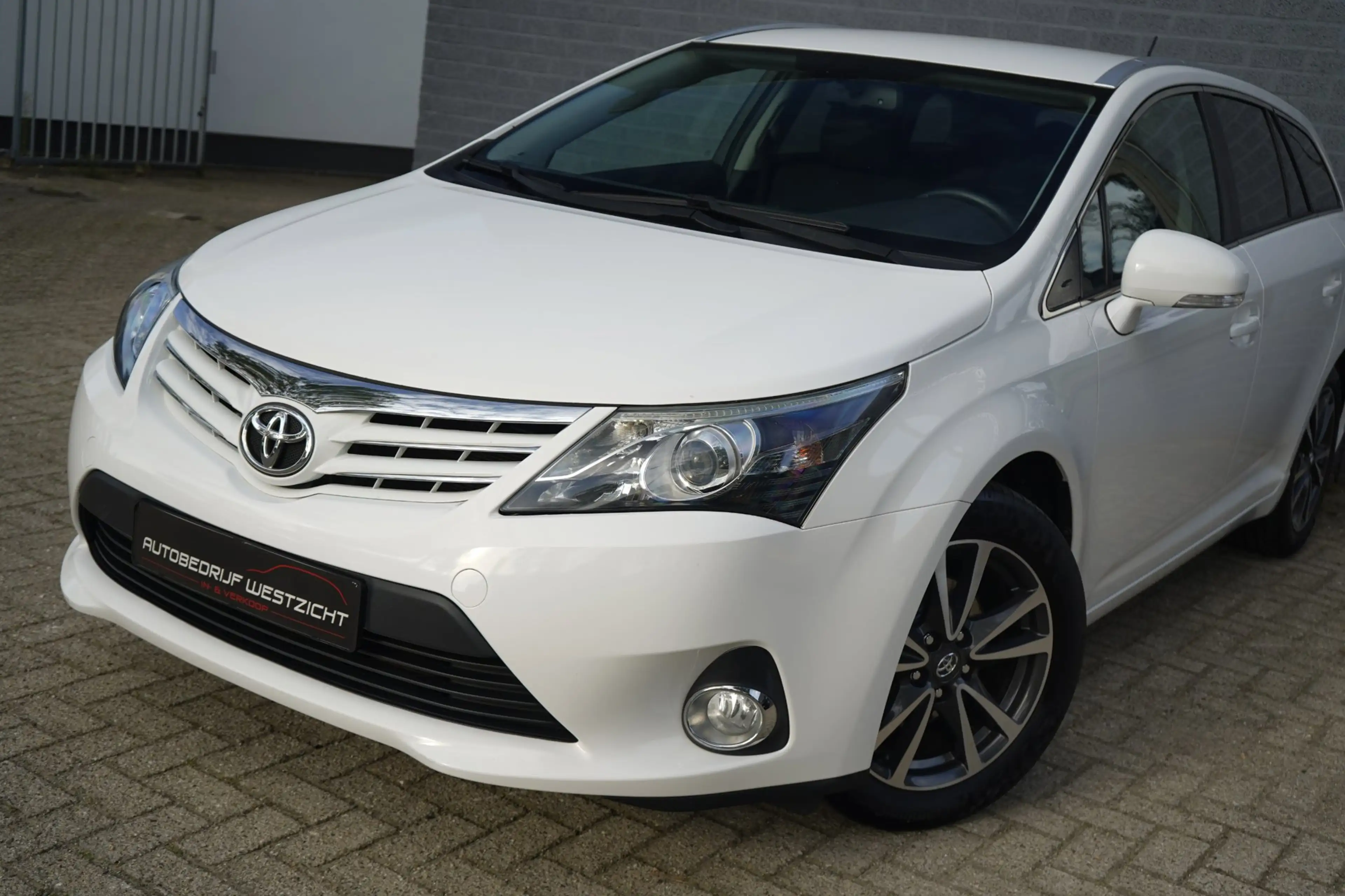 Toyota Avensis Wagon 1.8 VVTi Dynamic, Dealer onderhouden! — photo 18