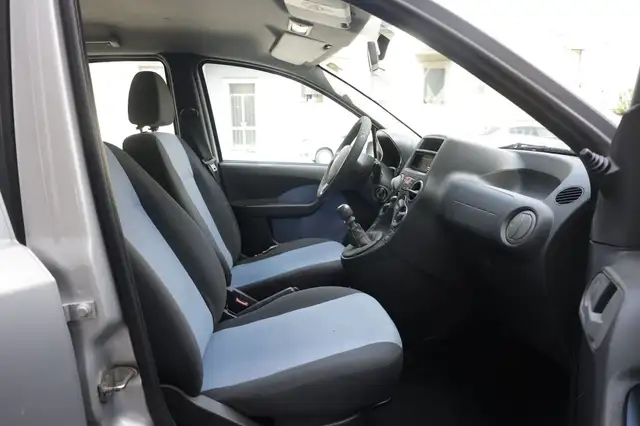 Fiat Panda view 10