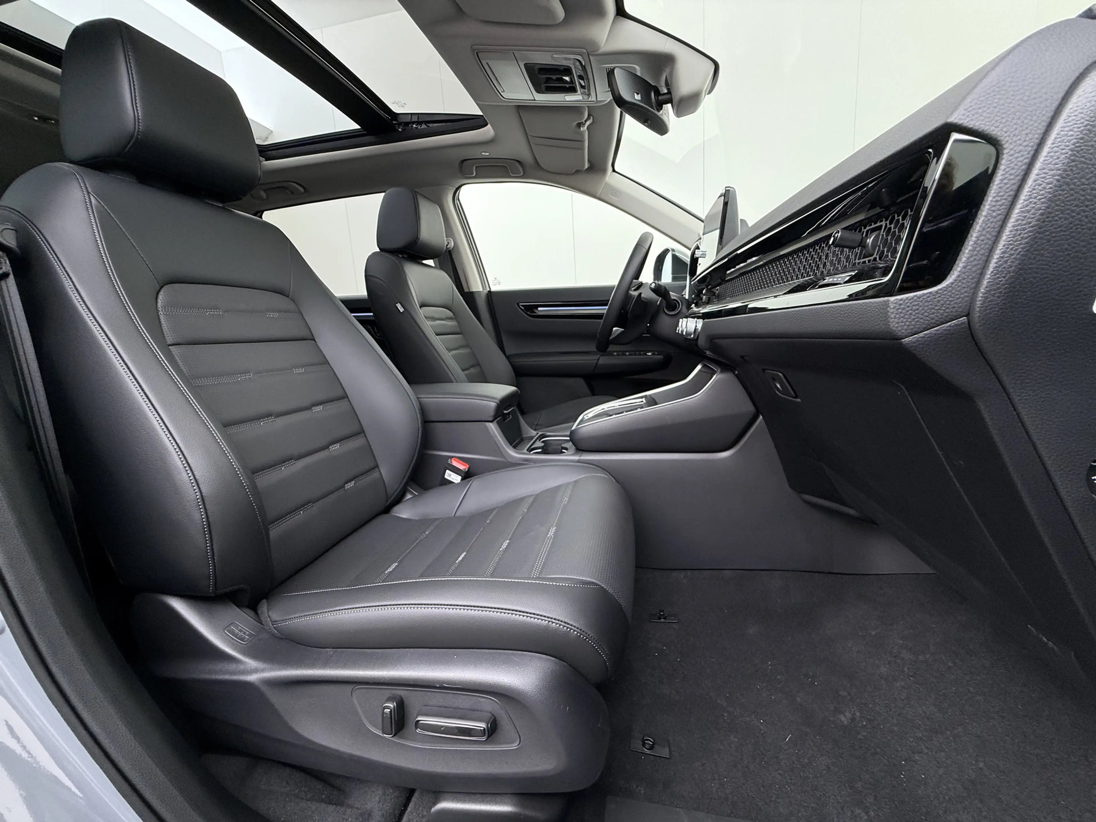 Honda CR-V 2.0 Plug-In Hybrid 184pk 2WD CVT Elegance Tech — photo 42