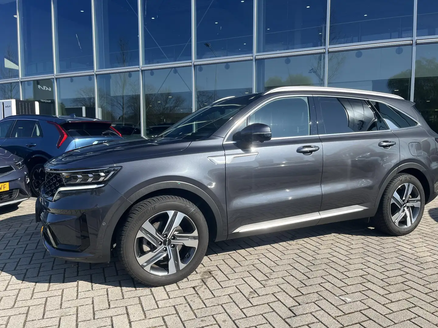 Kia Sorento 1.6 T-GDI Hybrid 2WD ExecutiveLine 7p. Grijs - 2