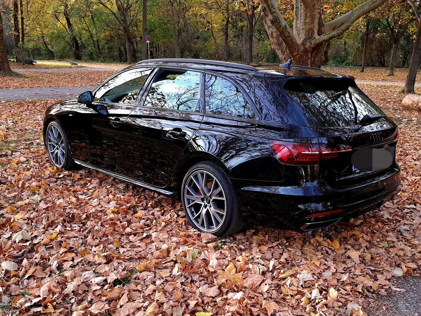 Audi A4 A4 Avant 40 TDI quattro S-line S-tronic S-line Schwarz - 2