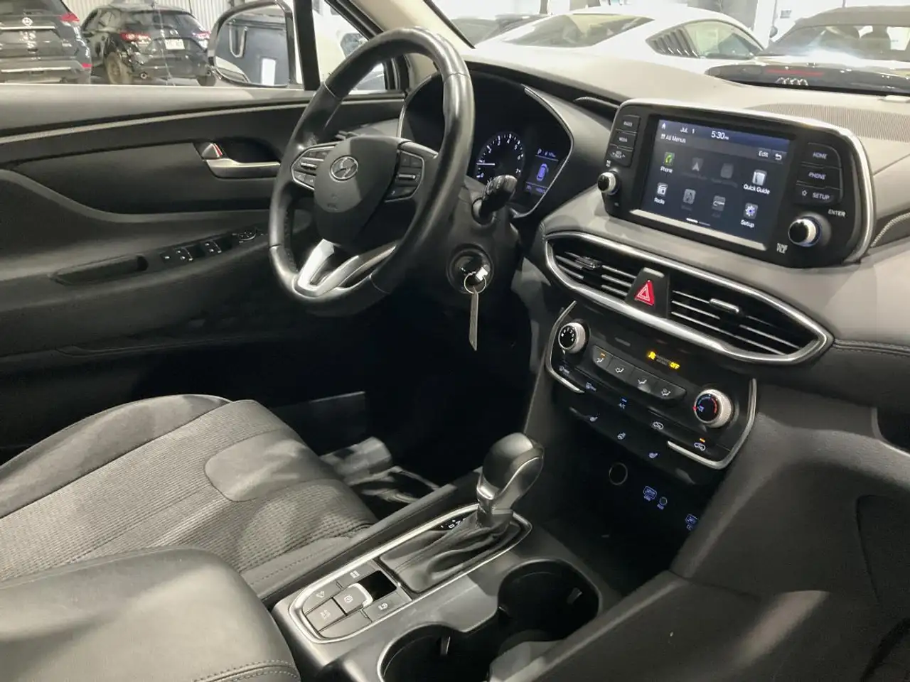Hyundai SANTA FE photo Hyundai SANTA FE