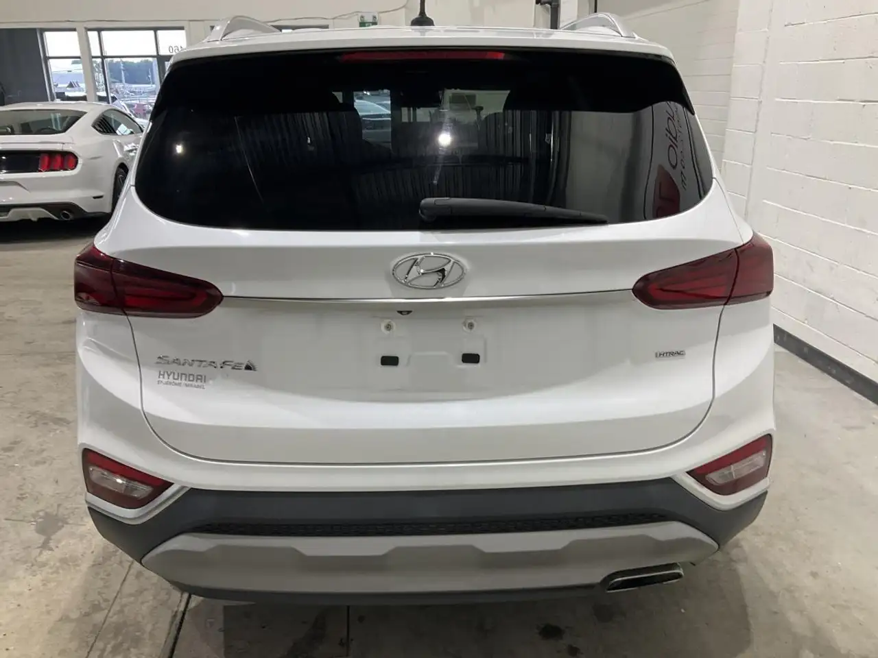 Hyundai SANTA FE photo Hyundai SANTA FE