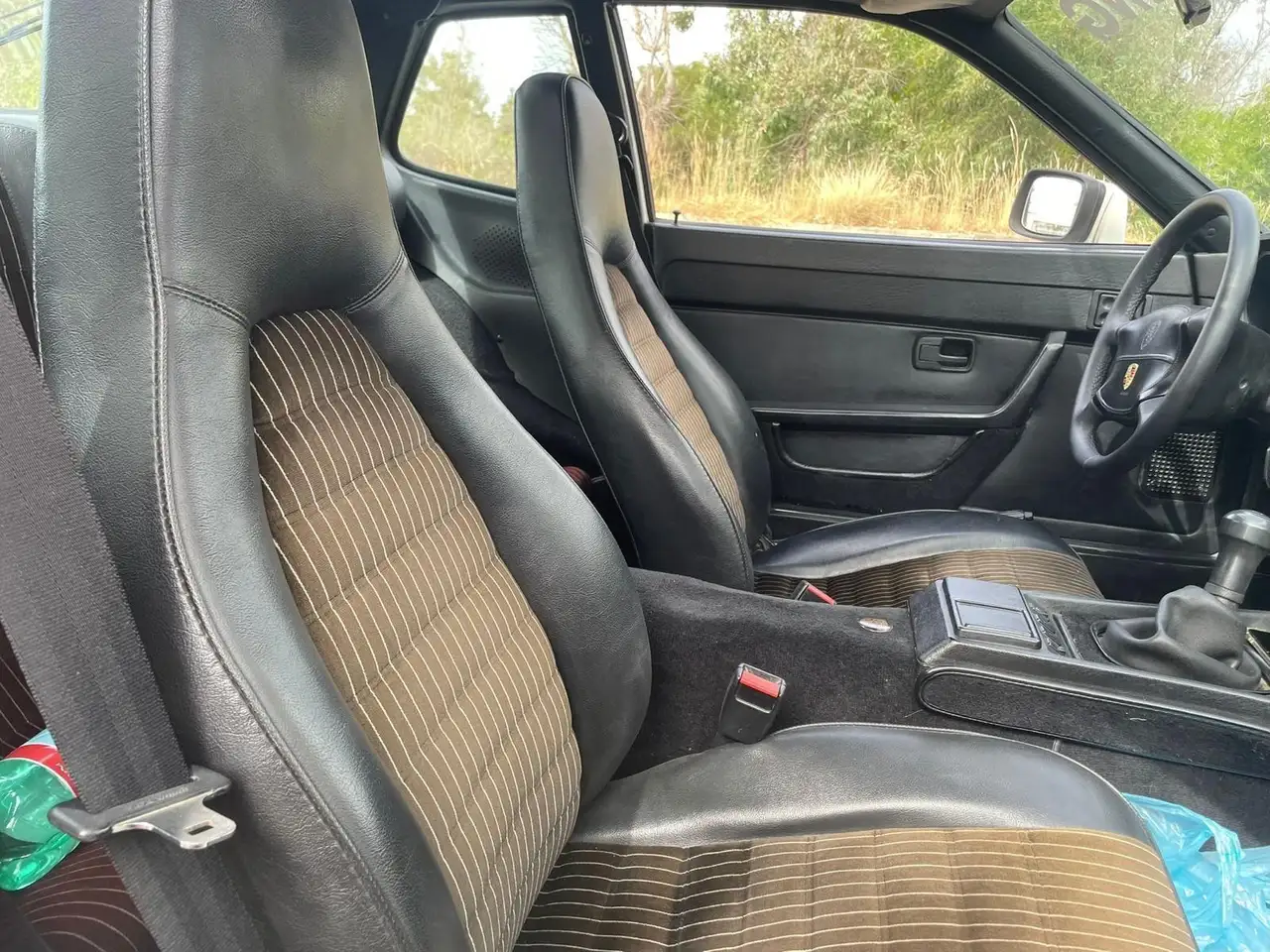Porsche 944 Coupe 2.5, foto 3
