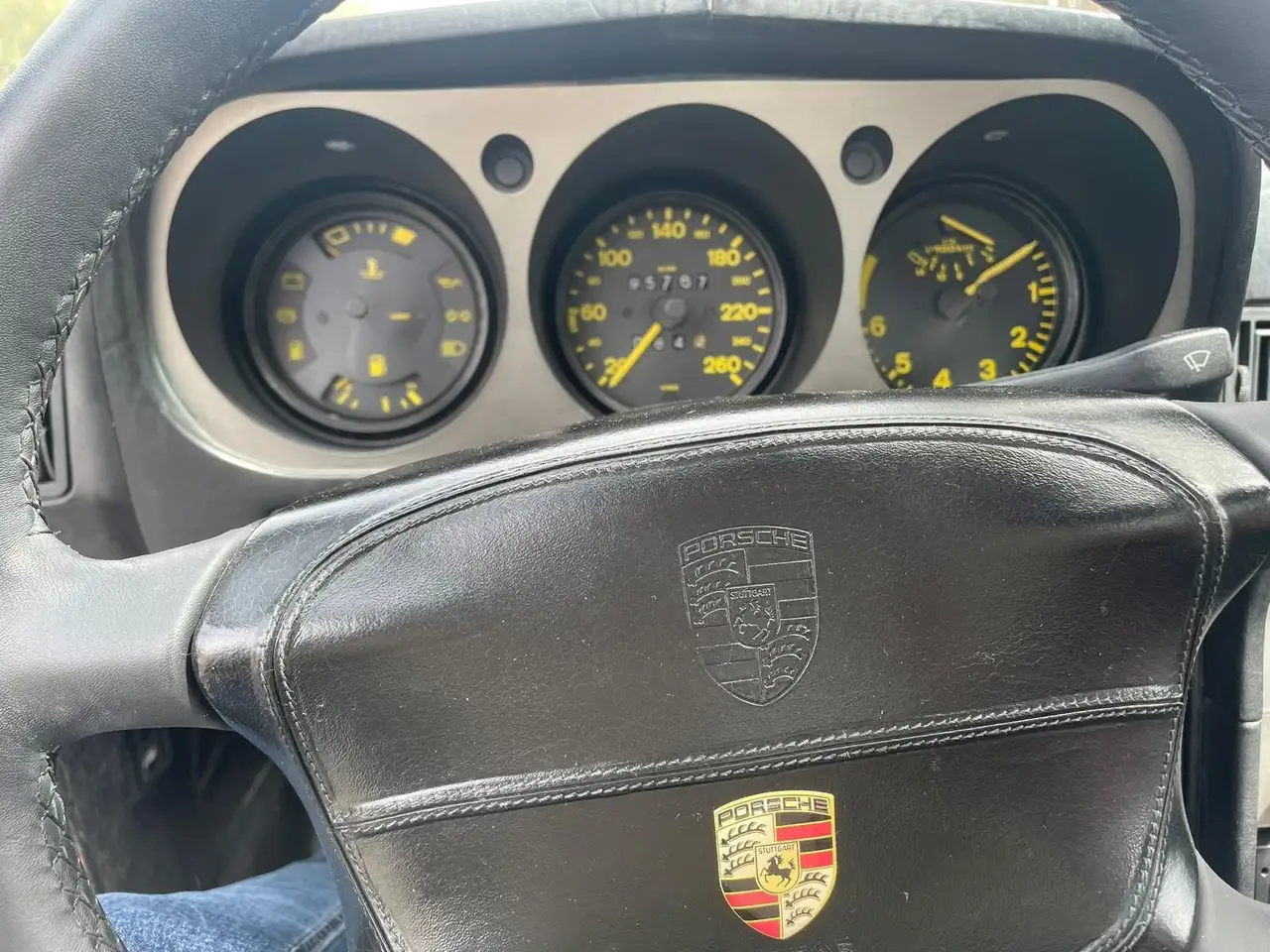 Porsche 944 Coupe 2.5, foto 4