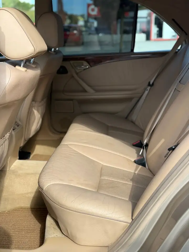 Mercedes-Benz E 320 Elegance 4MATIC Aut., foto 12