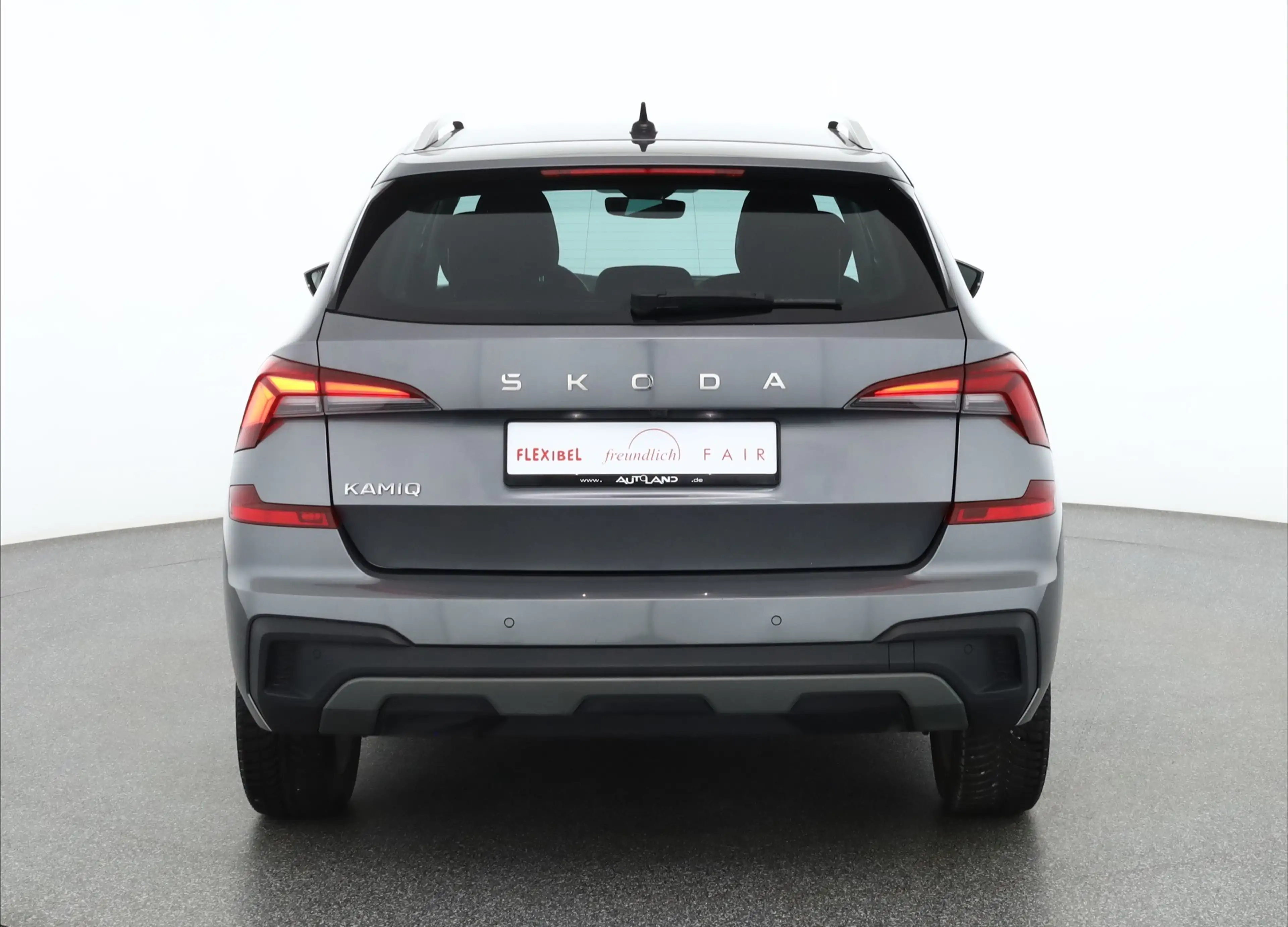 Skoda Kamiq 1.0 TSI DSG LED ACC Kamera — photo 4