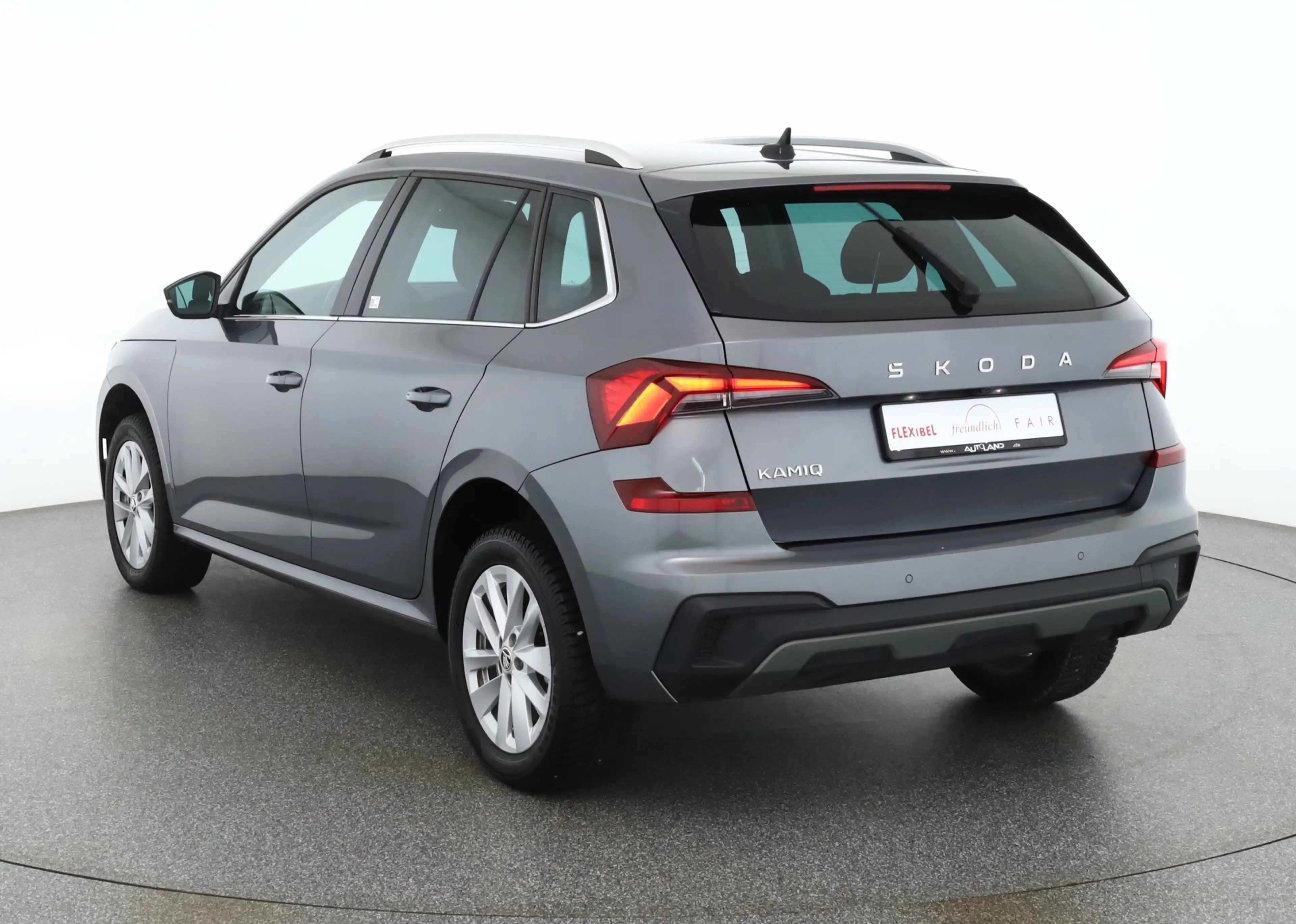 Skoda Kamiq 1.0 TSI DSG LED ACC Kamera — photo 3