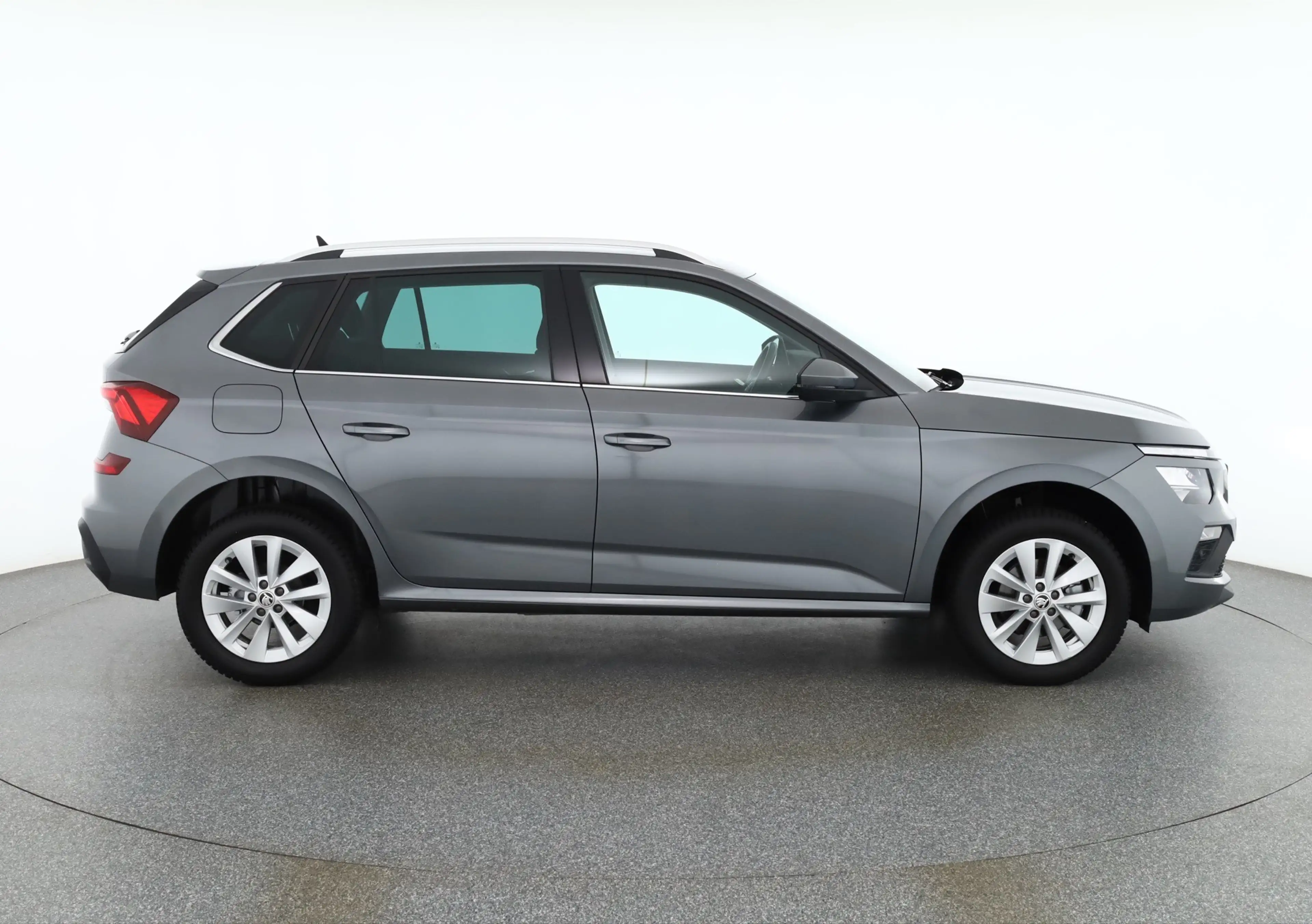 Skoda Kamiq 1.0 TSI DSG LED ACC Kamera — photo 6