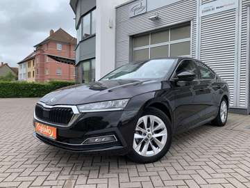 Lim. 1.5TSI Style Navi+Kamera+el.Klappe