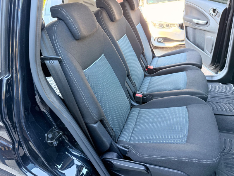 Ford S-Max S-MAX — photo 15