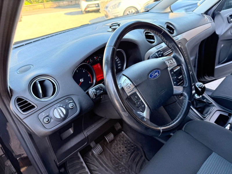 Ford S-Max S-MAX — photo 17
