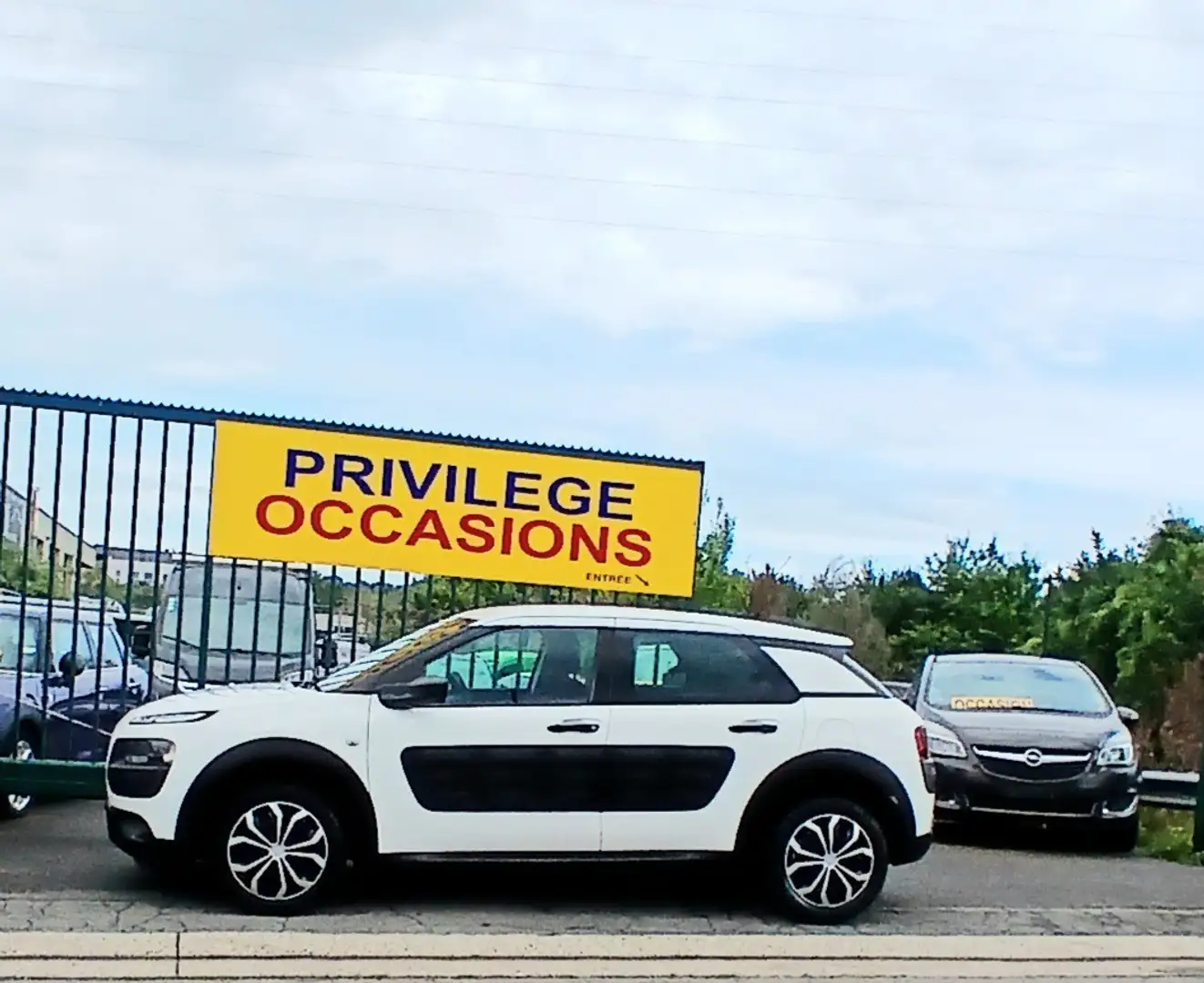 Citroen C4 Cactus 1.2 Pure Feel Edition airco MOTEUR 58000km Blanc - 1