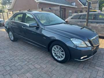 CDI BE ELEGANCE-BERLINE-1 PROP+CARNET MERCEDES-ÉTAT NOUVEAU-TOIT OUVRANT-HARMAN KARDON-ONLY EXPORT OR PROFESSIONEL!!