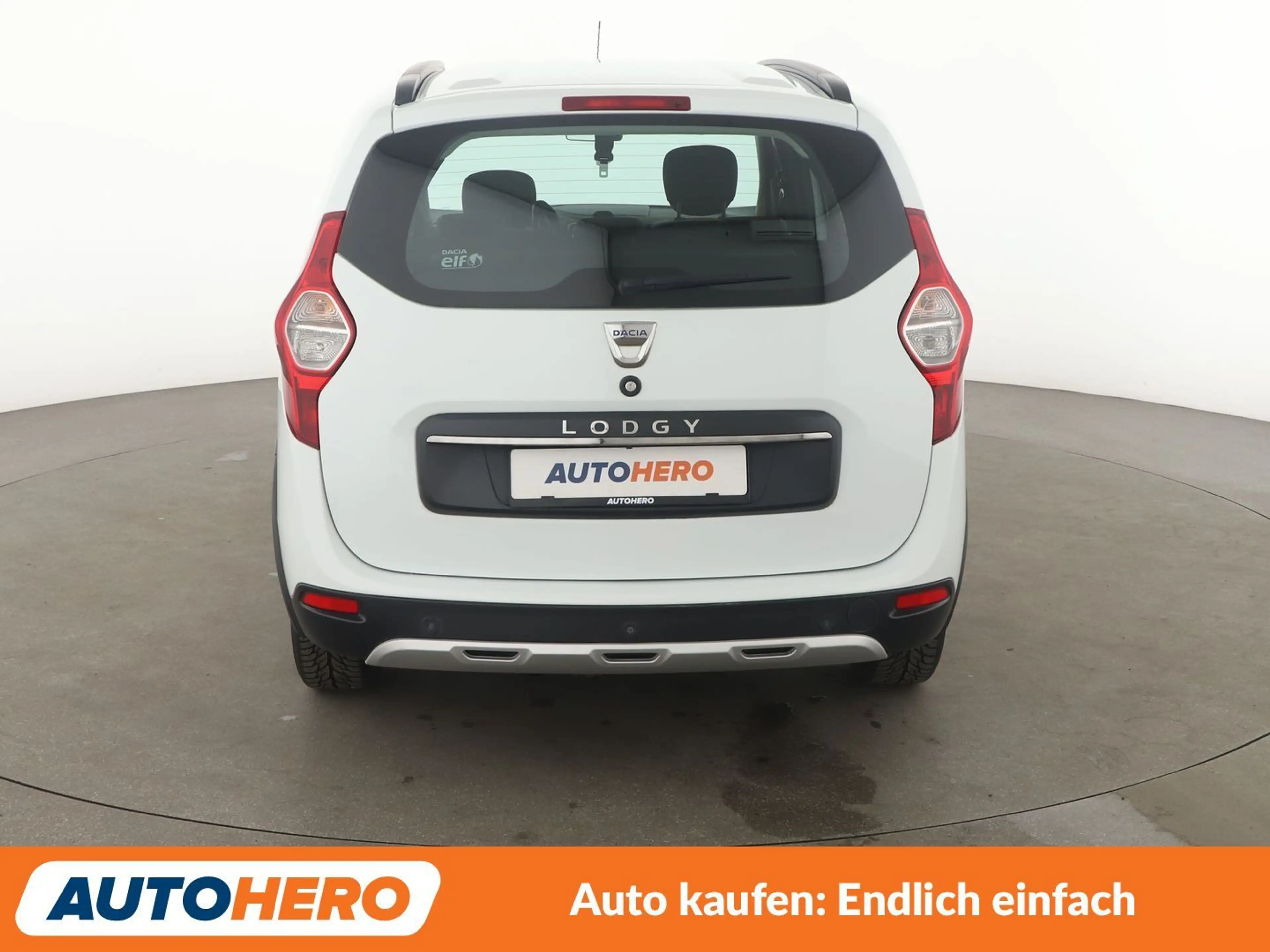 Dacia Lodgy 1.6 SCe Stepway*NAVI*PDC*SHZ*AHK*KLIMA*TEMPO* — photo 5