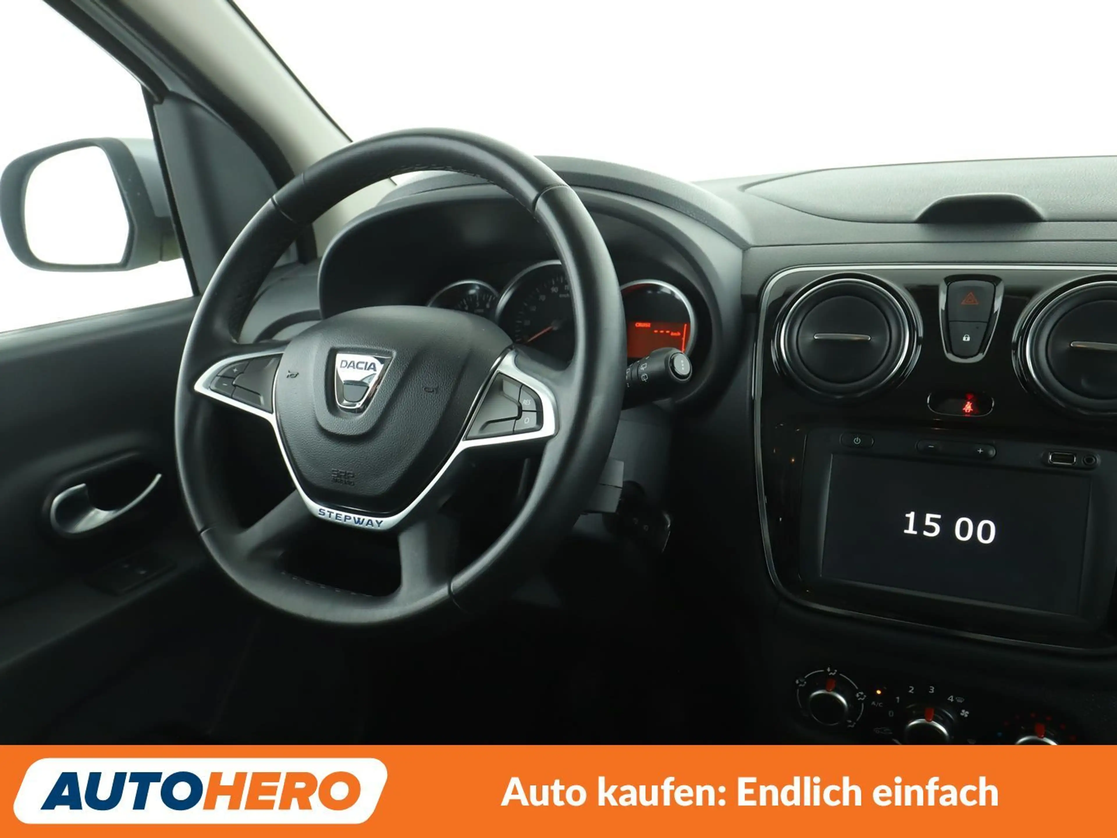 Dacia Lodgy 1.6 SCe Stepway*NAVI*PDC*SHZ*AHK*KLIMA*TEMPO* — photo 13