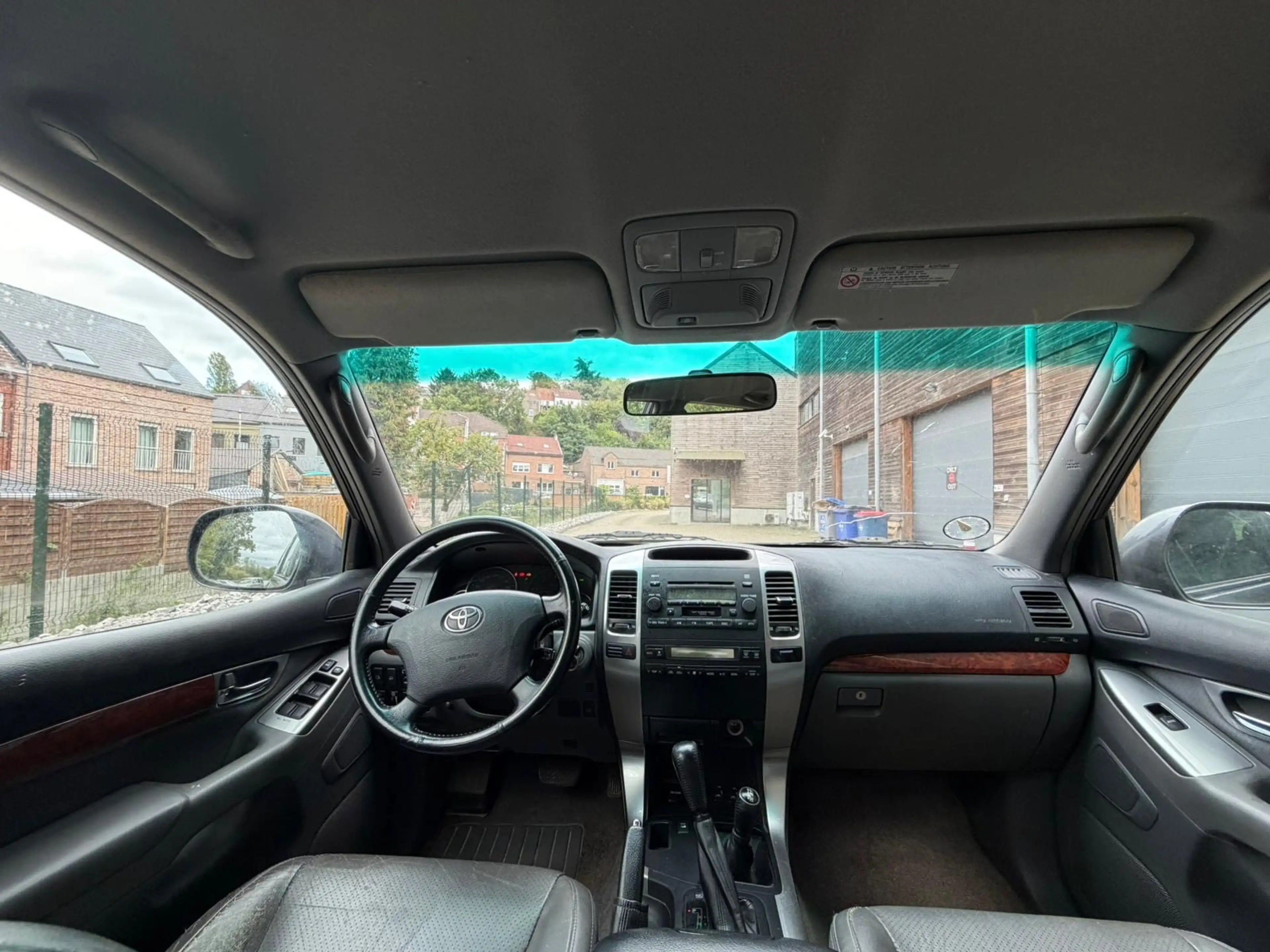 Toyota Land Cruiser Prado — photo 15