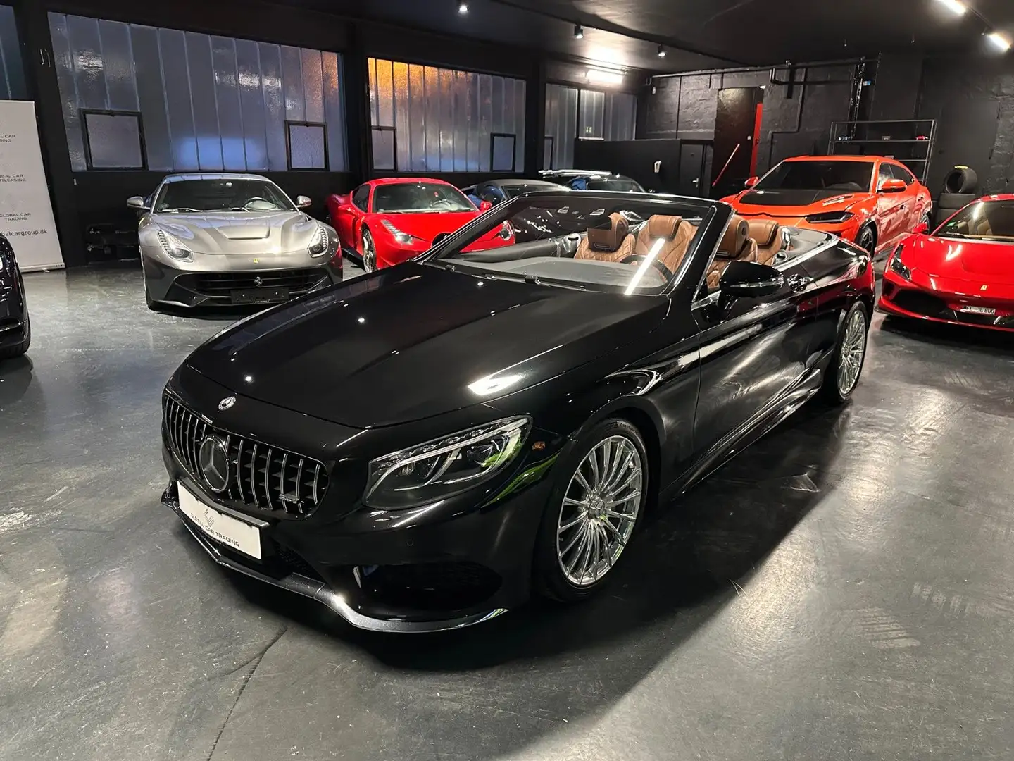 Mercedes-Benz S 500 Cabriolet AMG*Exklusiv Paket*Air Scarf*360 Noir - 1