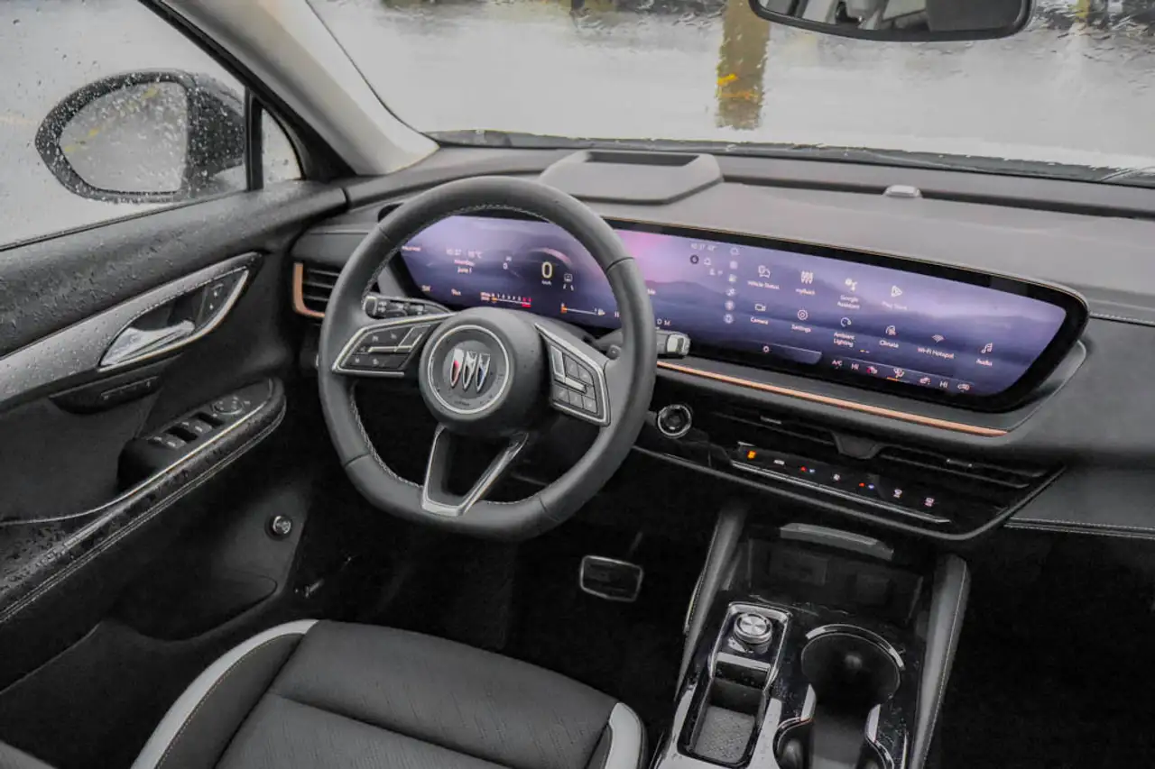 Buick Envision photo Buick Envision