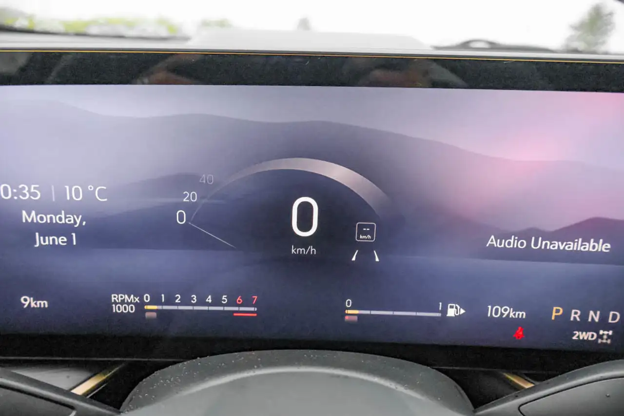 Buick Envision photo Buick Envision