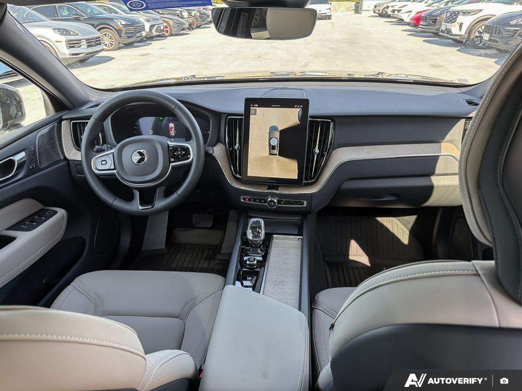 2026 Volvo XC60 T8 AWD Plus Dark Theme thumb 23