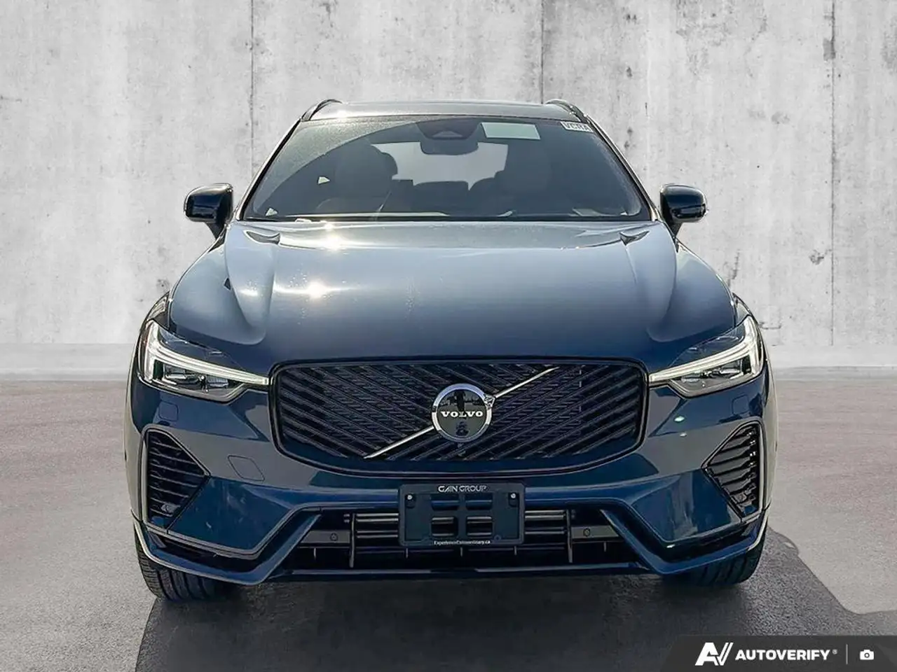 Volvo XC60 снимка Volvo XC60