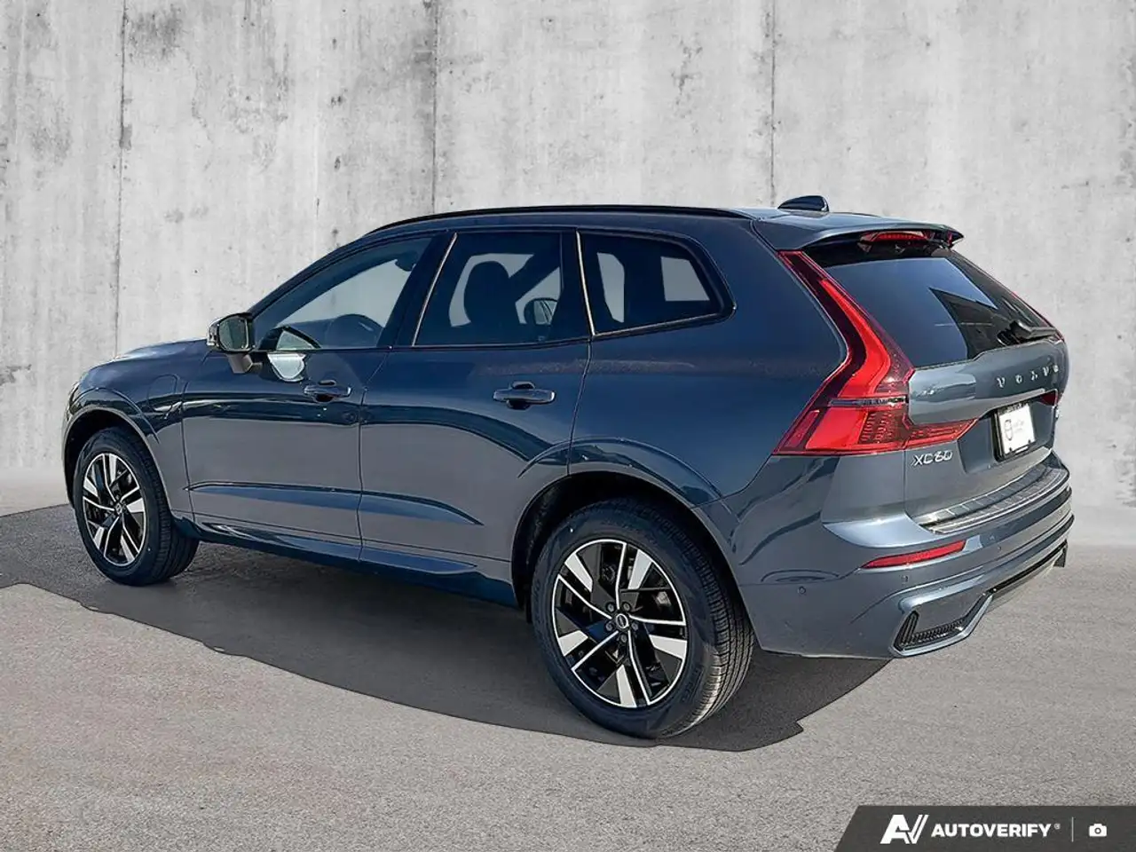 Volvo XC60 снимка Volvo XC60