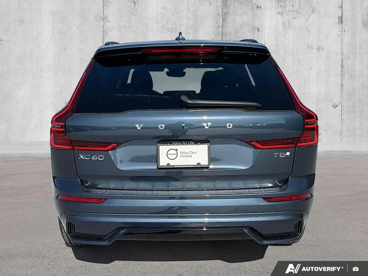 Volvo XC60 снимка Volvo XC60