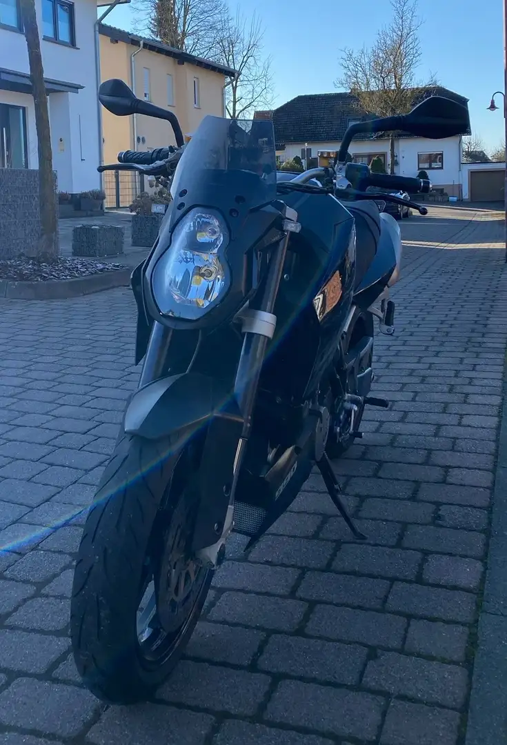 KTM 990 Super Duke Negro - 2