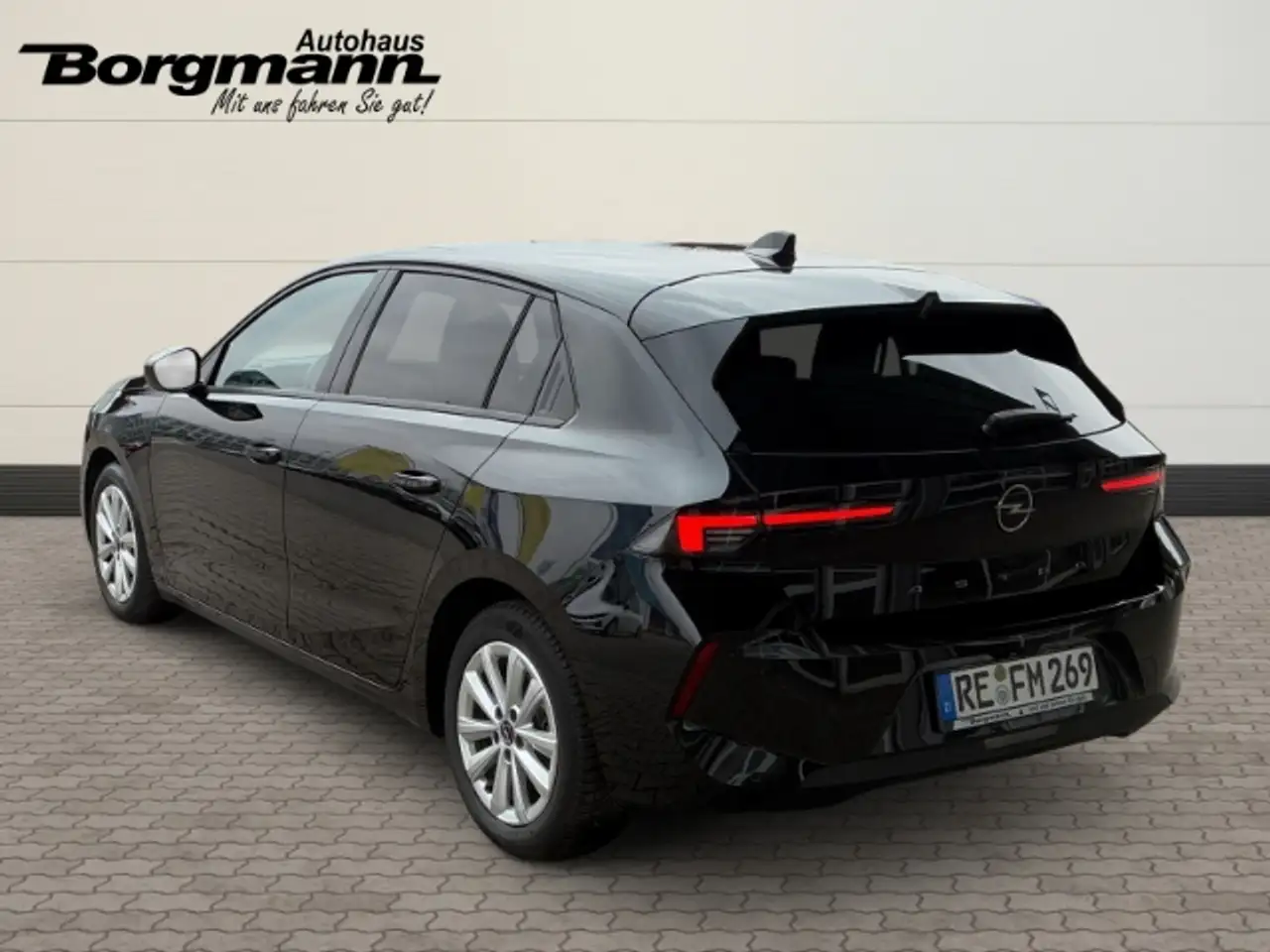 Opel Astra Enjoy - Allwetterreifen - PDC v+h - Kamera - SHZ 6