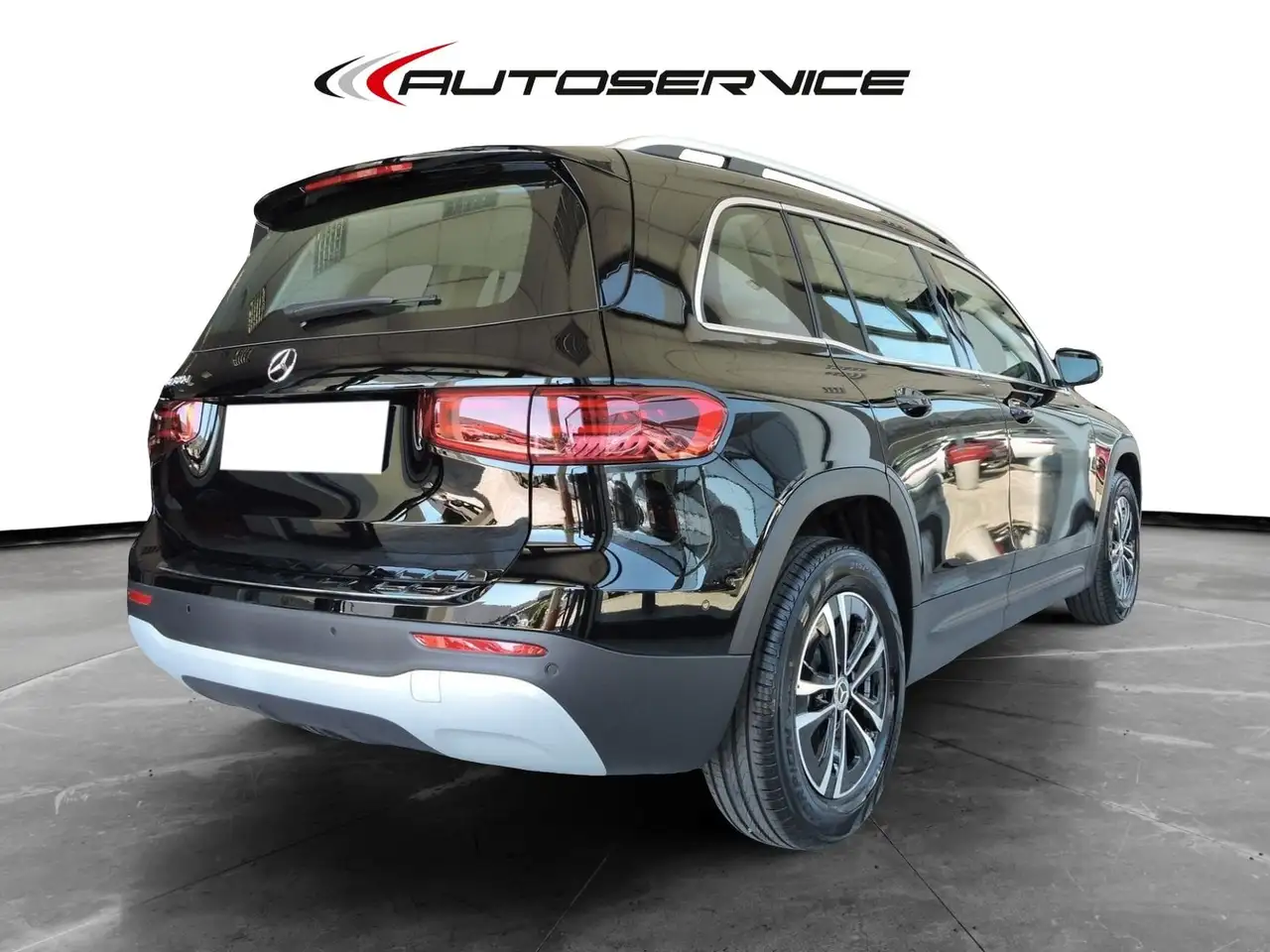 Mercedes-Benz GLB 2026