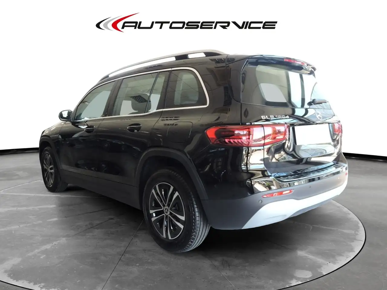 Mercedes-Benz GLB 2026